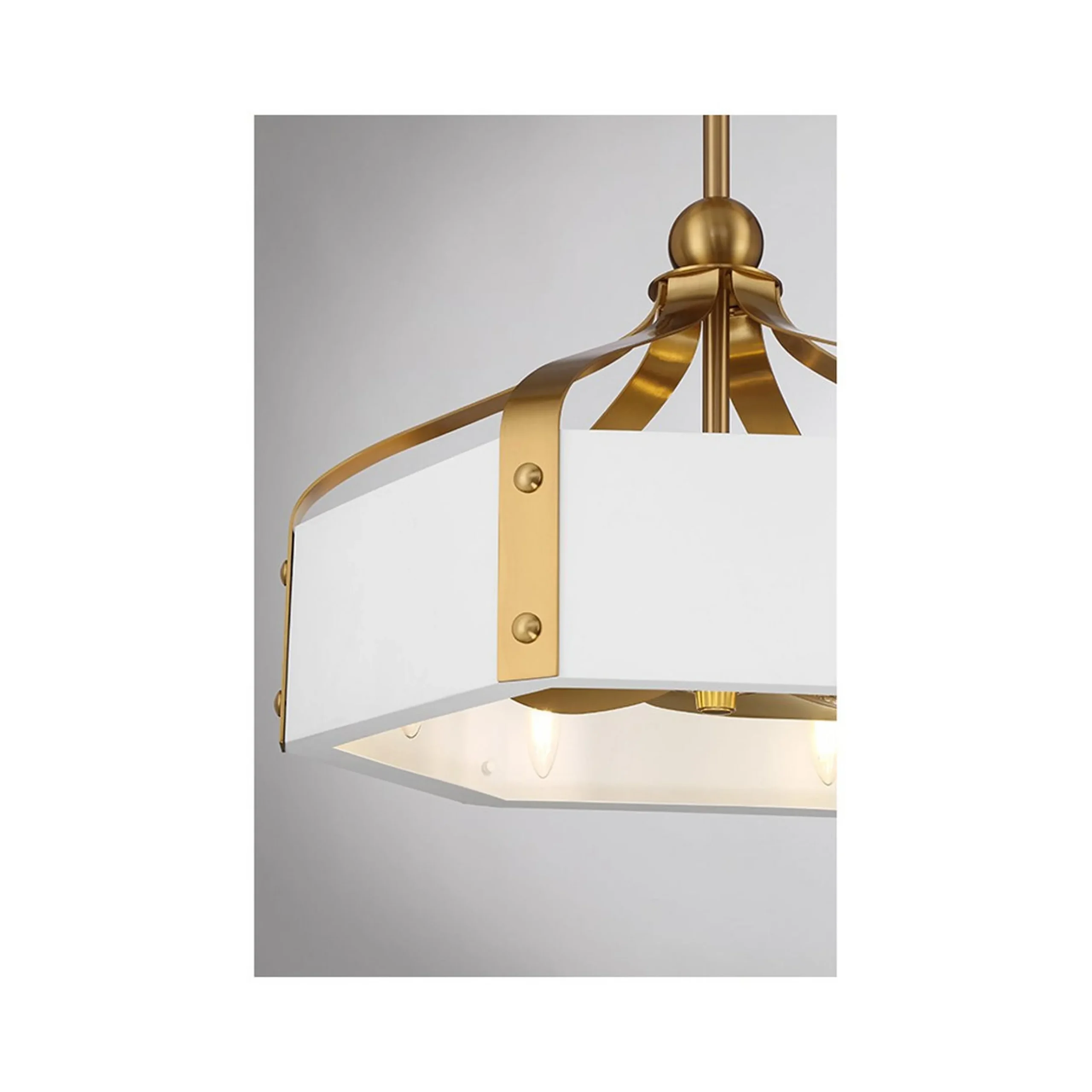26" Cadeau Fandelier