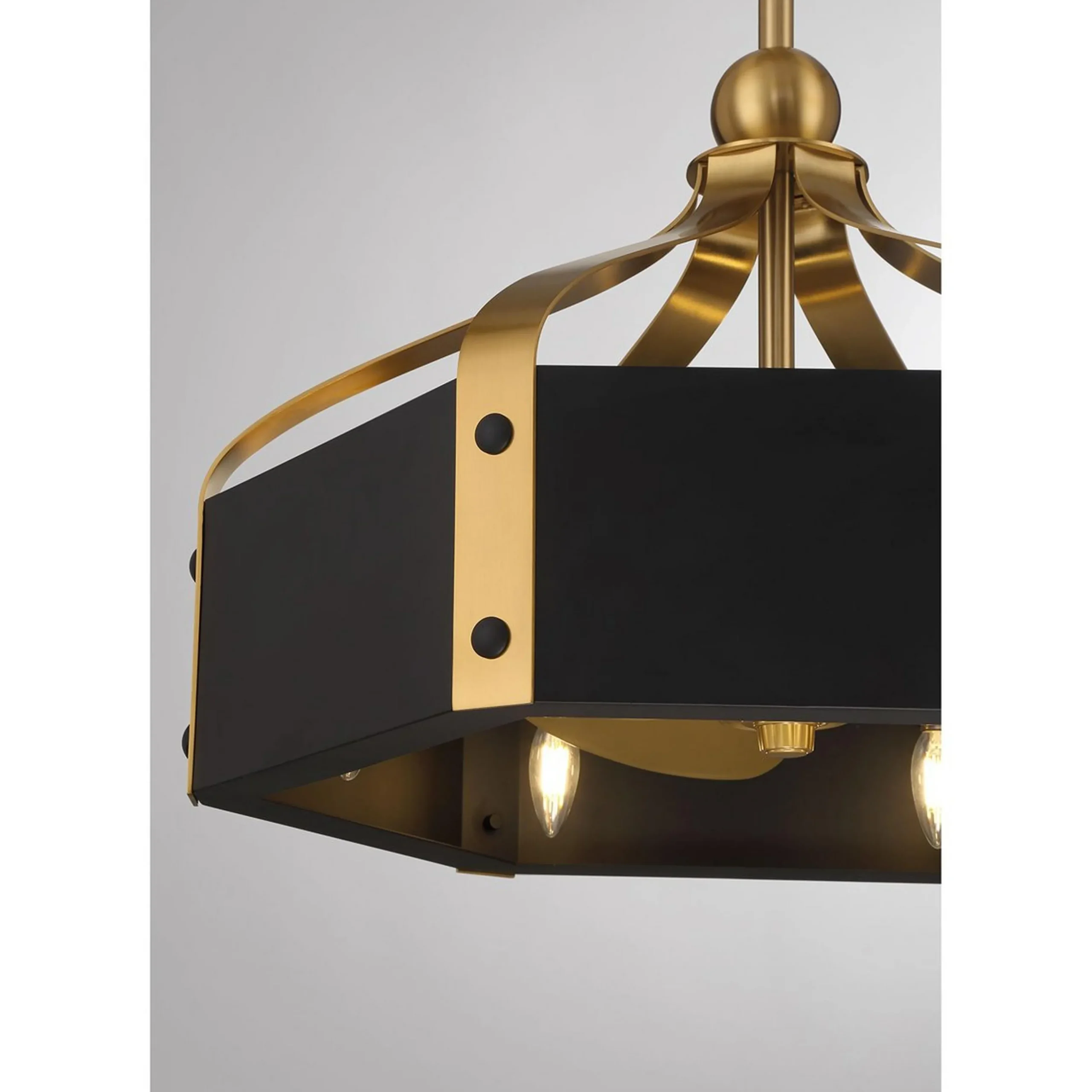 26" Cadeau Fandelier