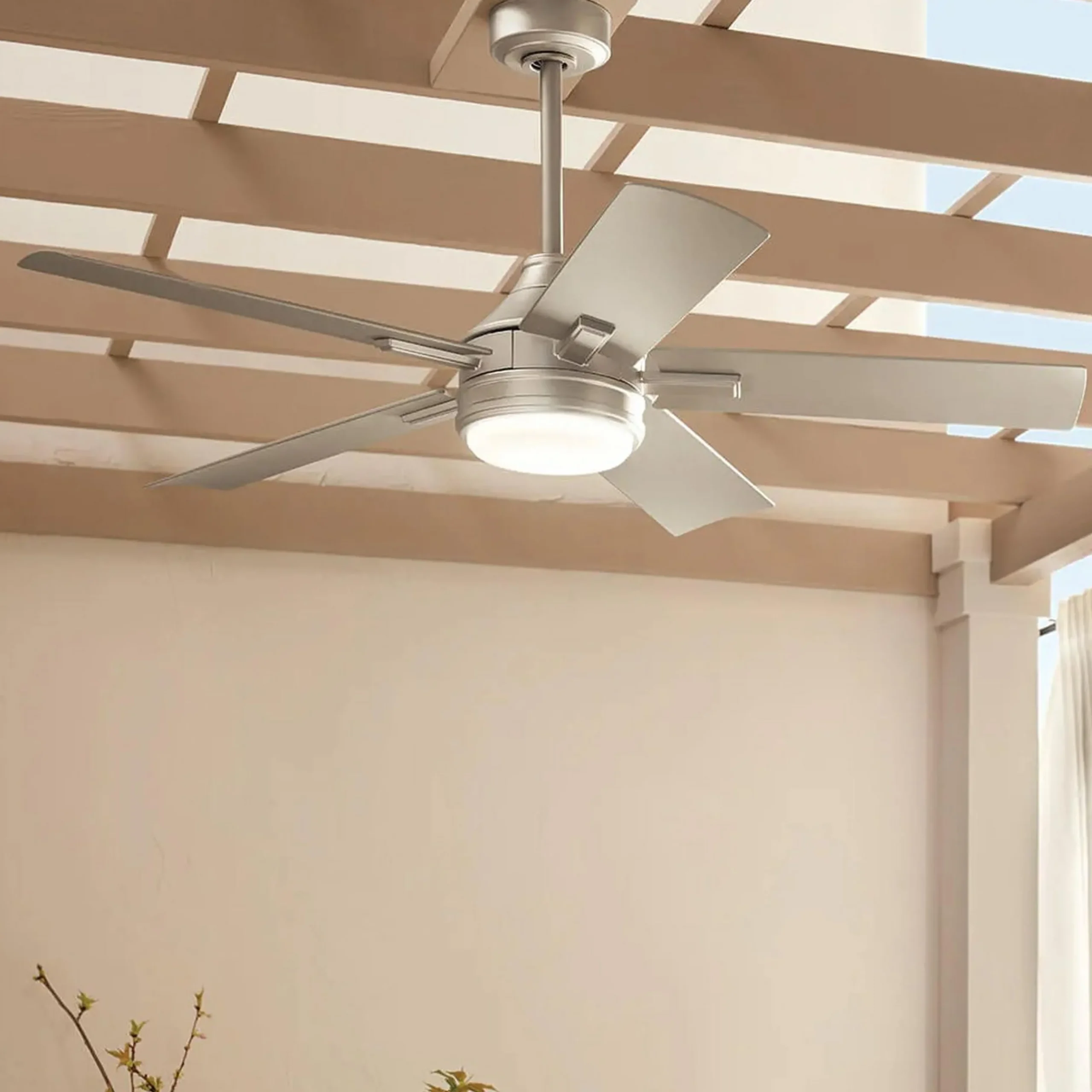 52" Vista Indoor / Outdoor Ceiling Fan