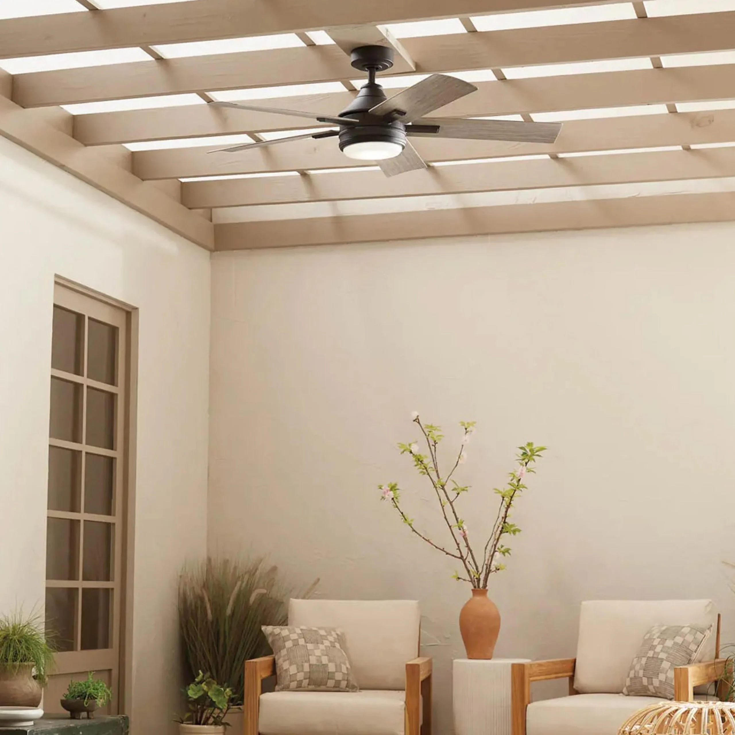 52" Vista Indoor / Outdoor Ceiling Fan