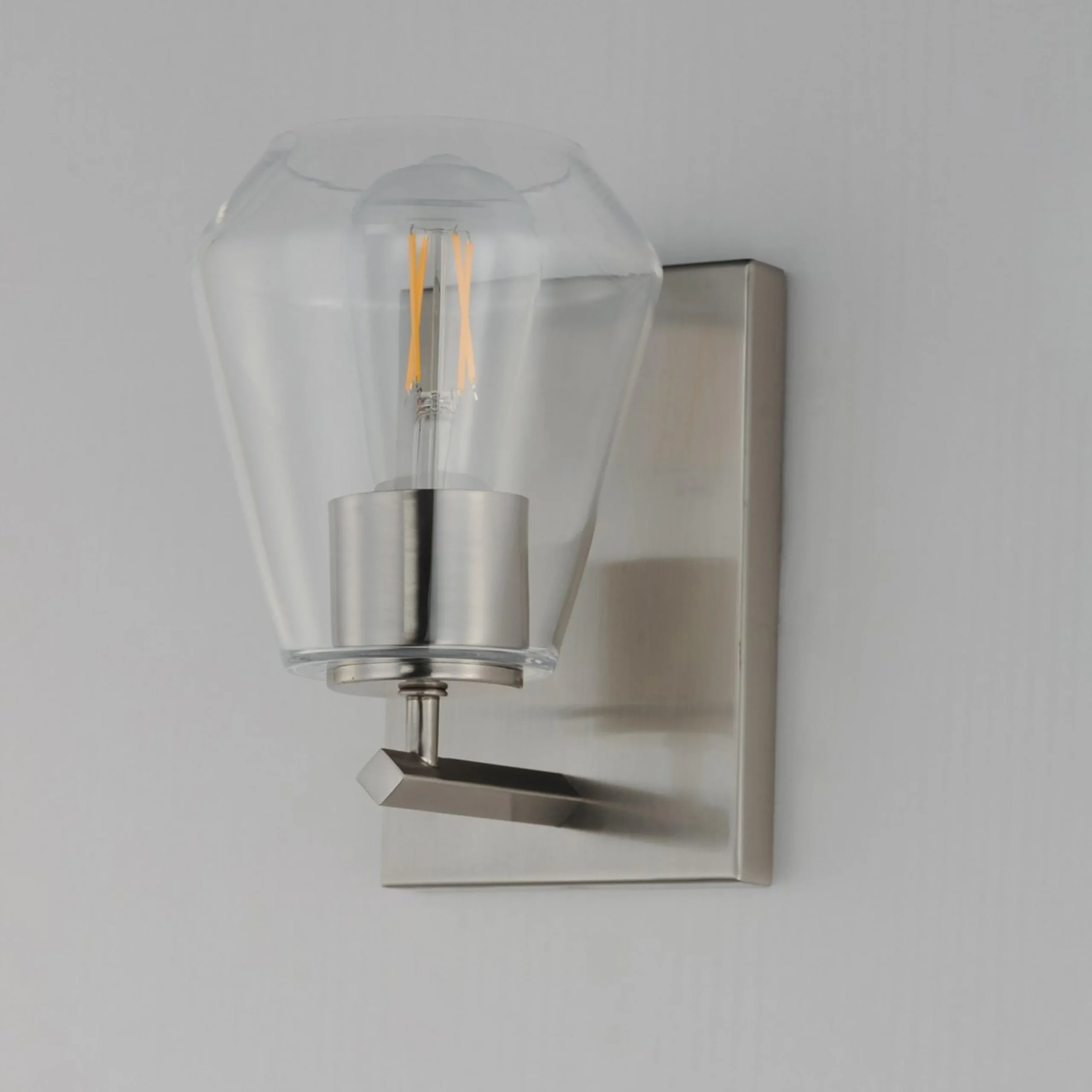 Adamas Bath Sconce