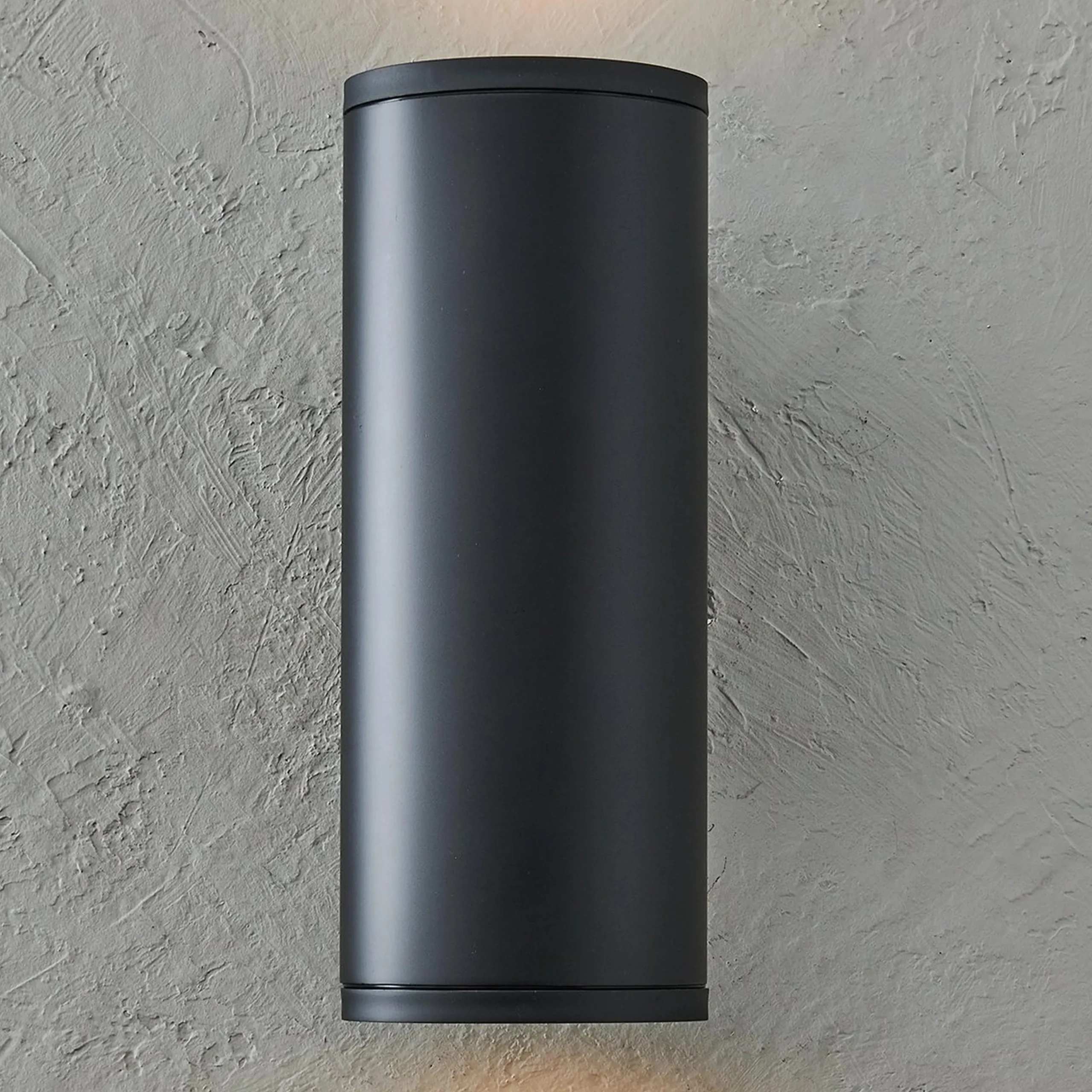 Alistair Outdoor Sconce - Large