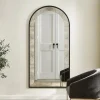 Antonella Mirror