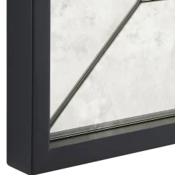Antonella Mirror