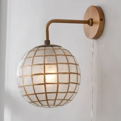 Arista Sconce
