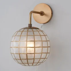 Arista Sconce