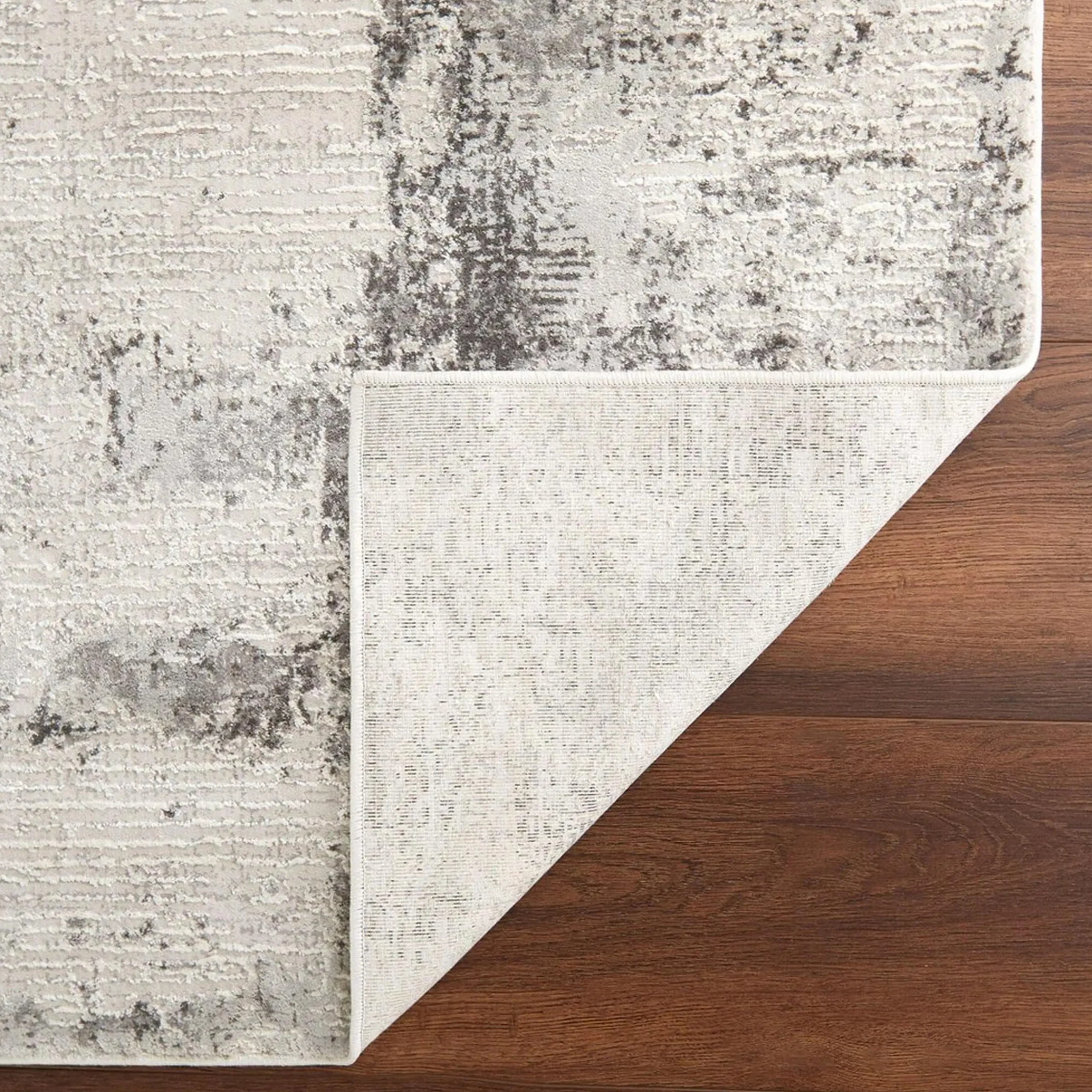 Avrin Rug