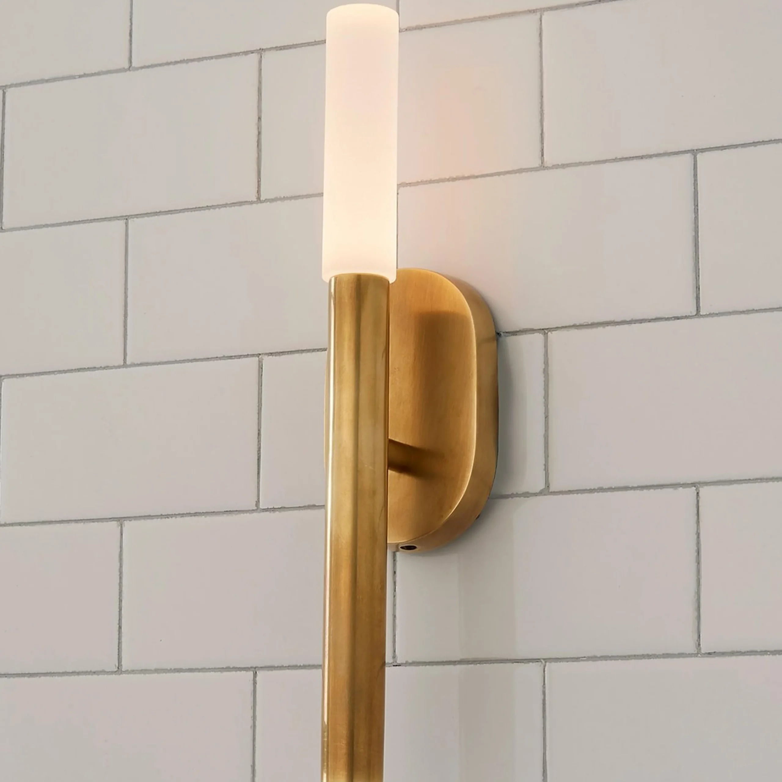 Bata Bath Sconce - Etched Crystal