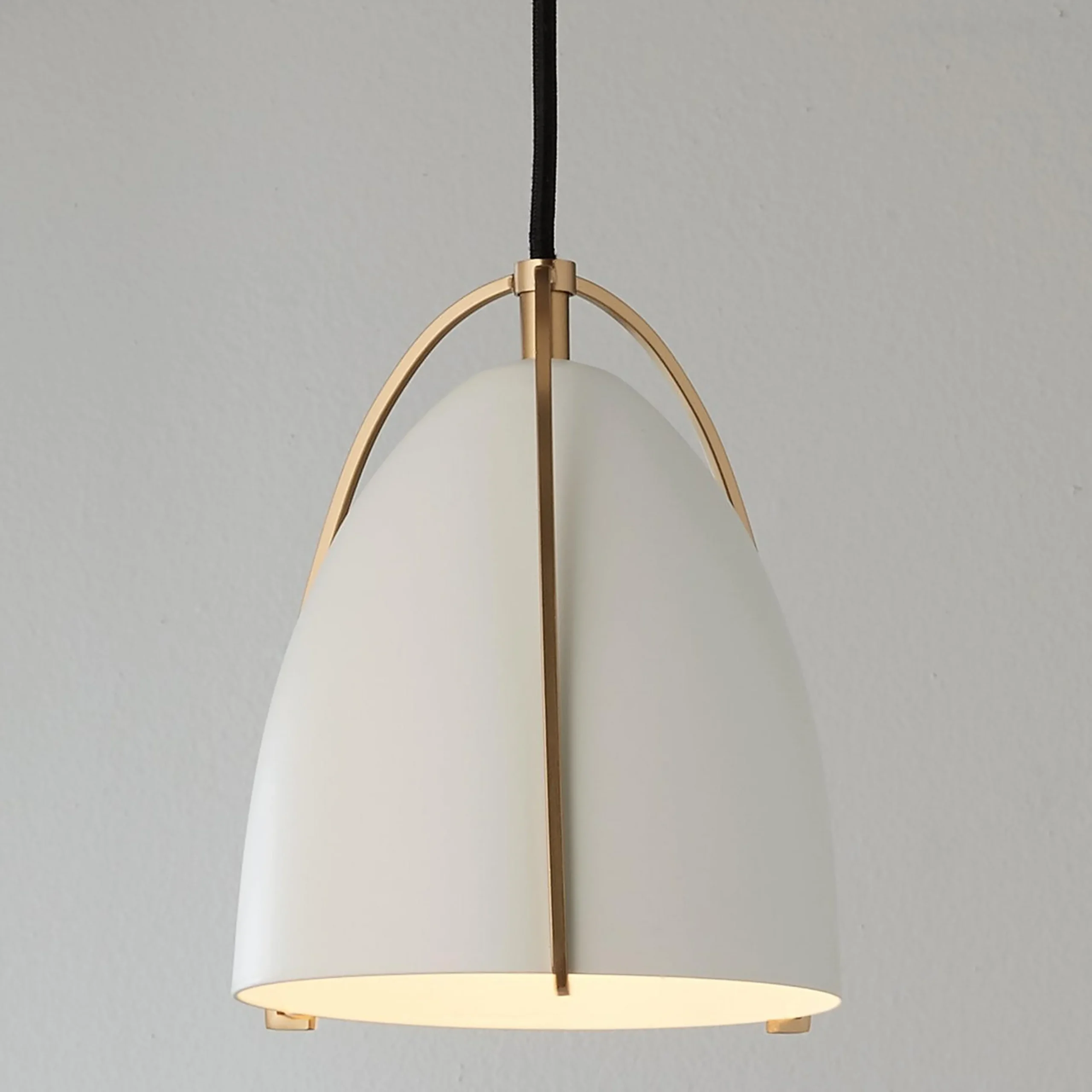 Bentlee Pendant - Small