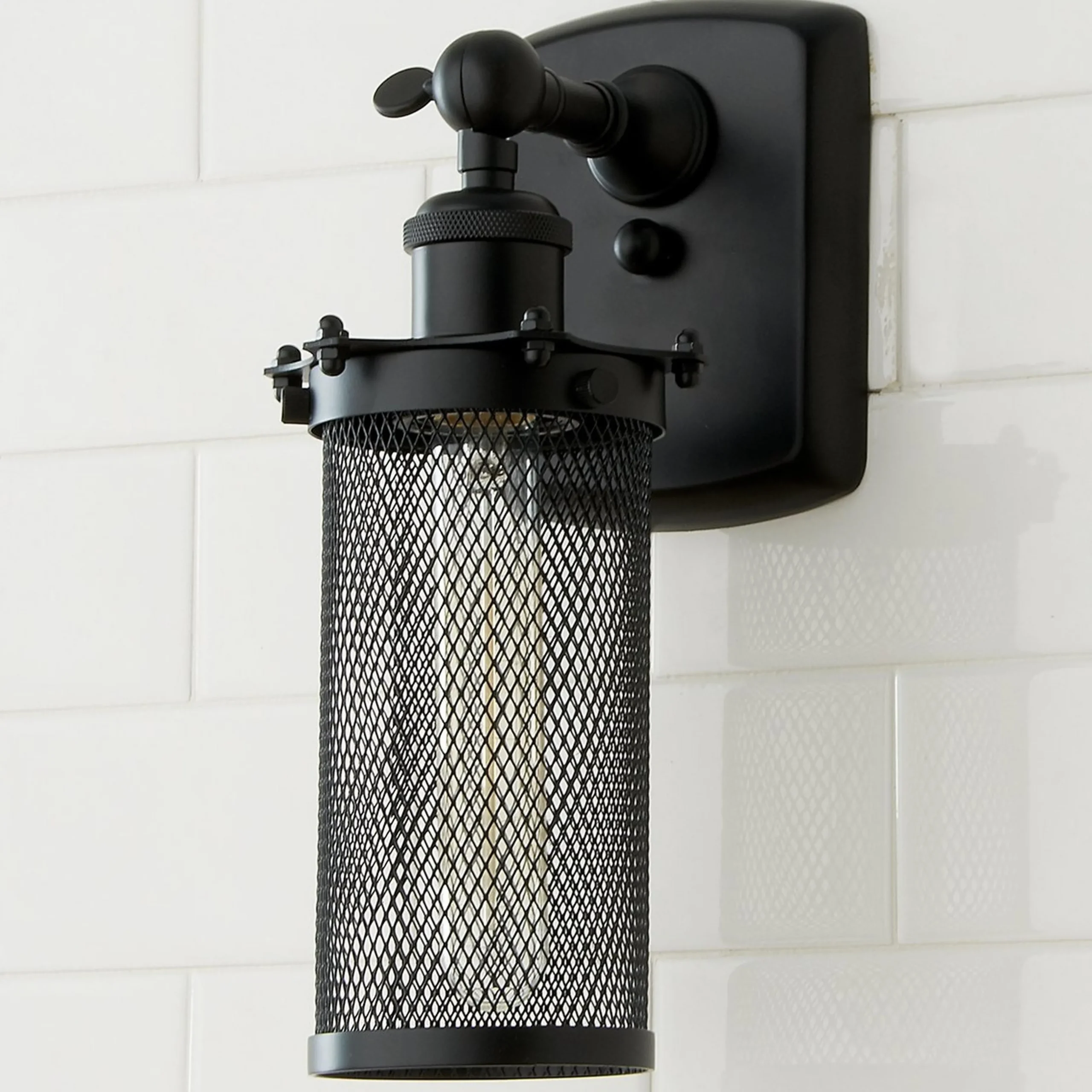 Bleecker Mesh Bath Sconce