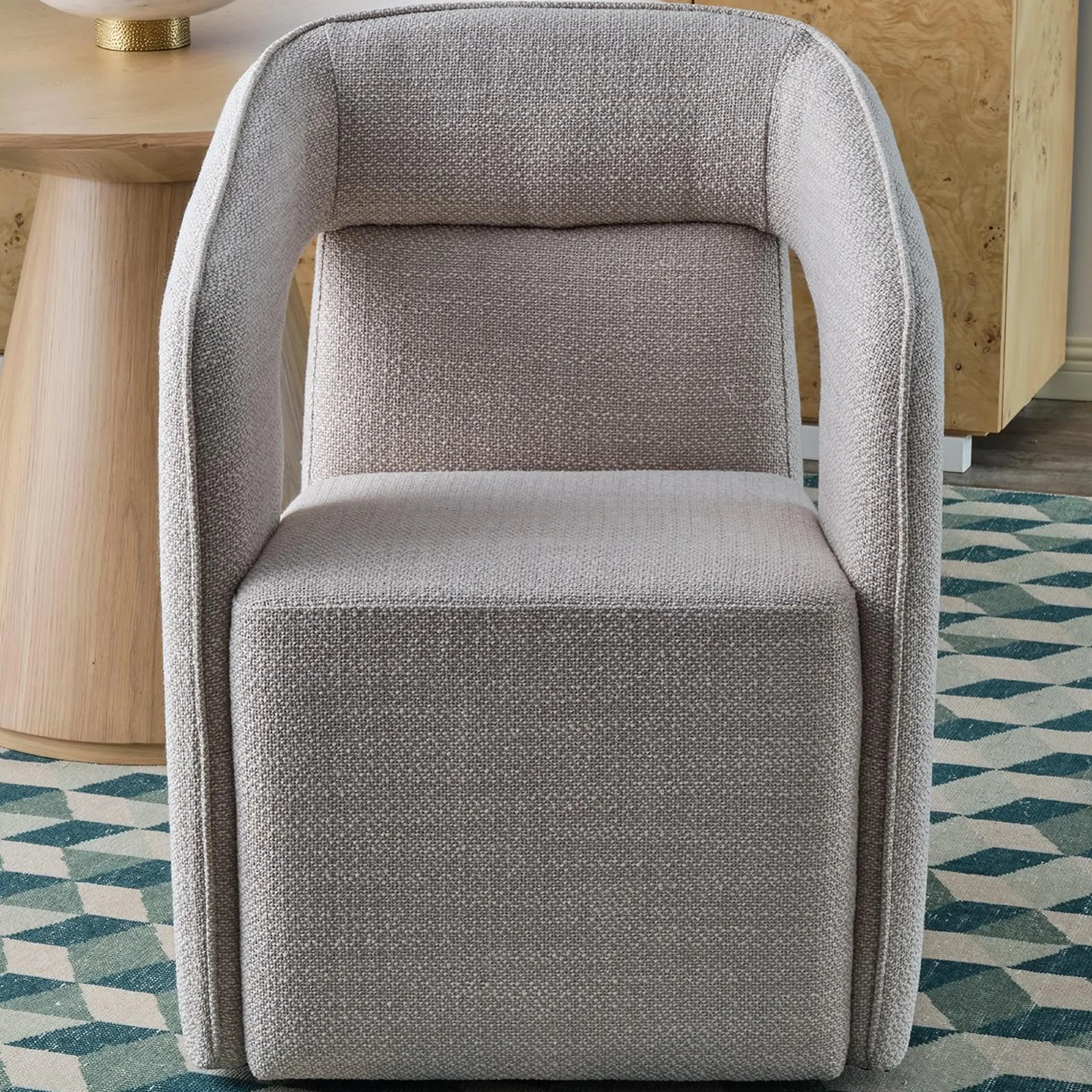 Caballito Rolling Dining Chair