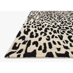 Cheerful Cheetah Hand-Hooked Rug
