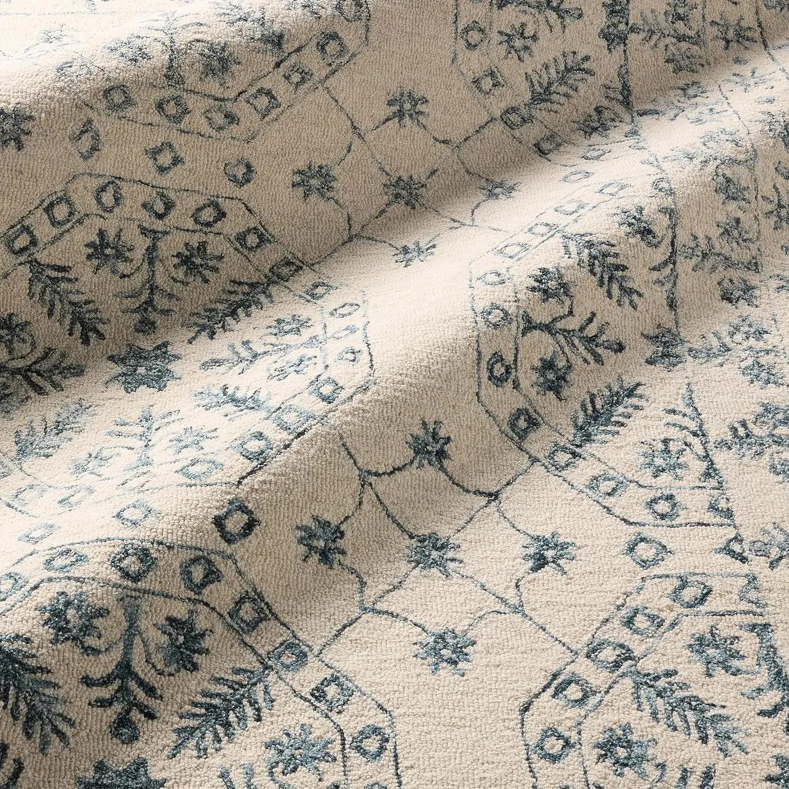 Cheval Hand-Tufted Rug