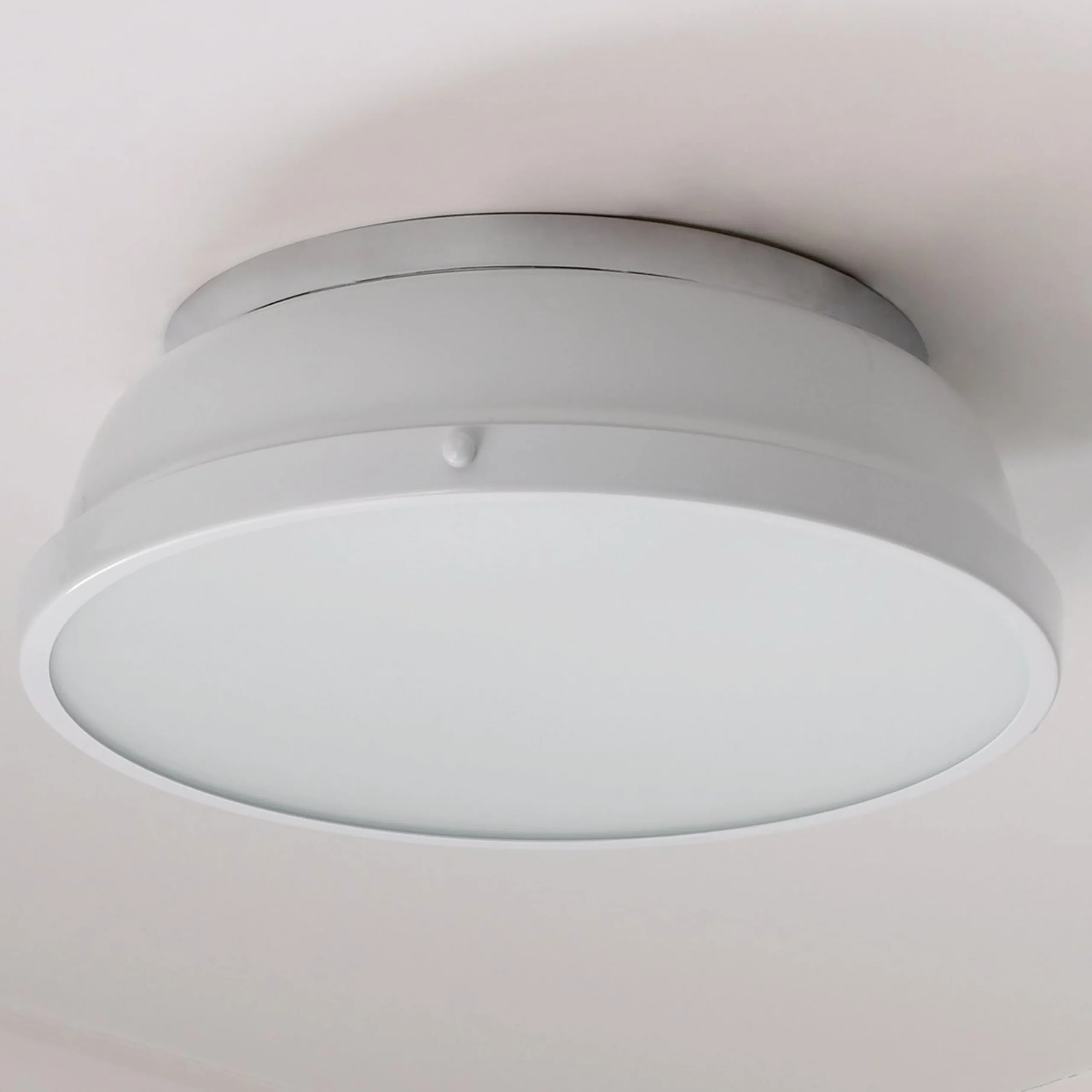 Classic Dome Enameled Ceiling Light