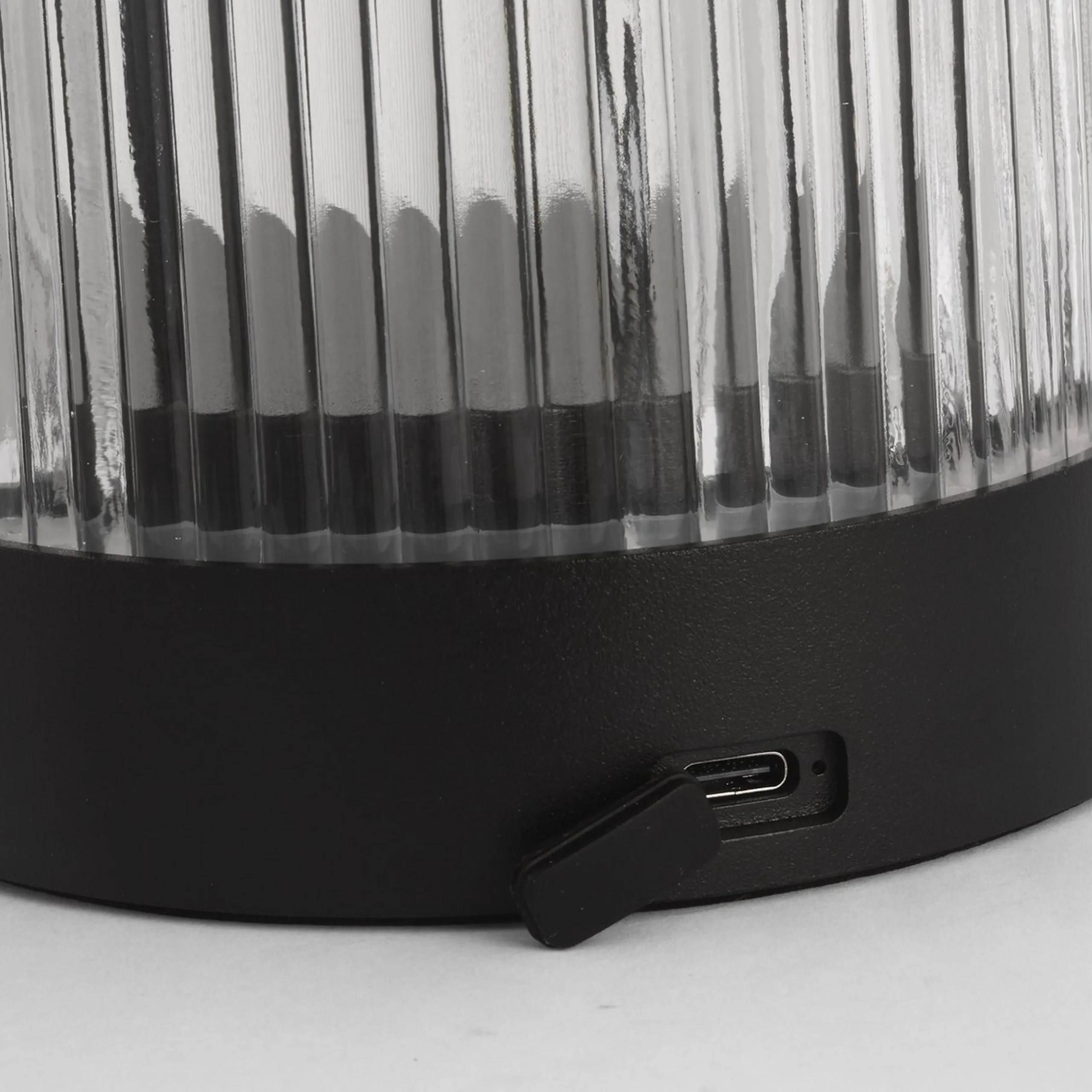 Clearwater Cordless LED Indoor/Outdoor Table Lamp