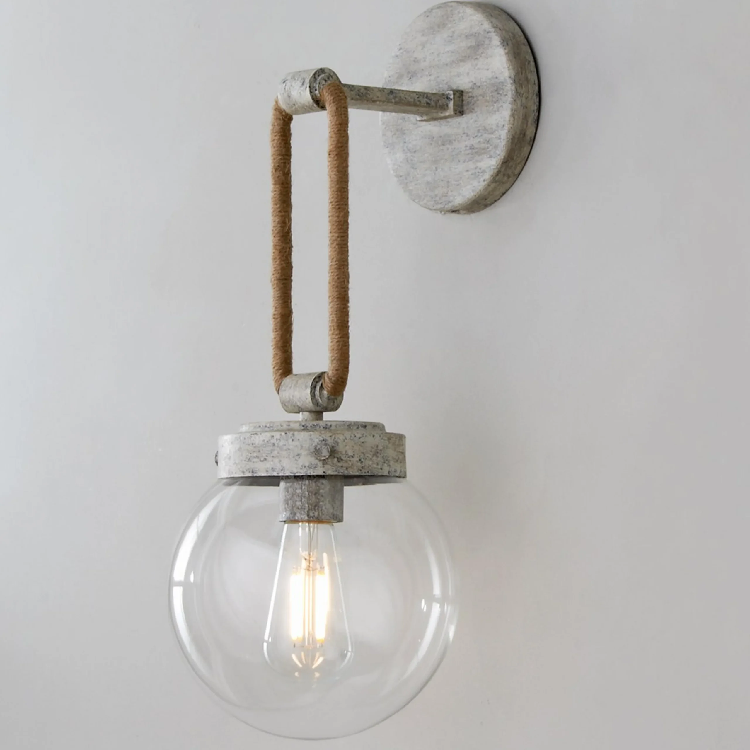 Coastal Cottage Rope Globe Sconce