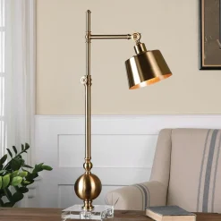Davis Desk Lamp