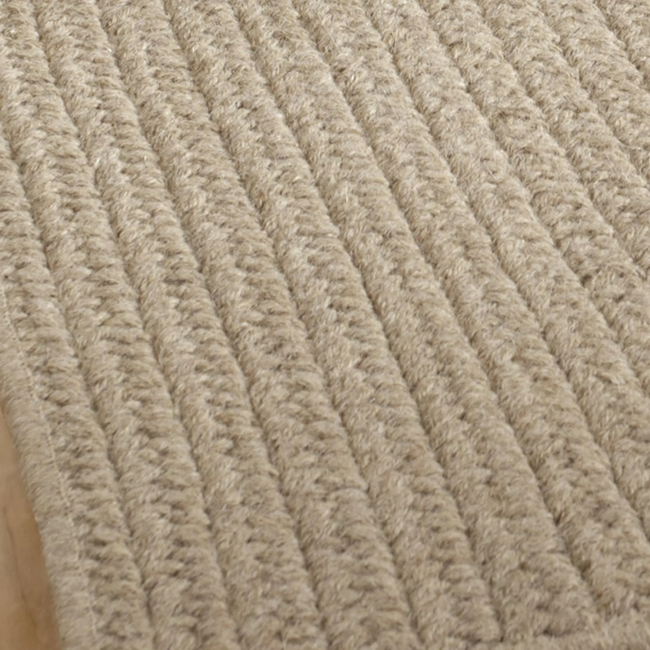 Eco-Friendly Solid Braided Wool Rugs