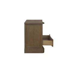 Enyo Accent Chest