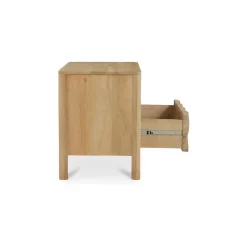 Ergane Accent Chest