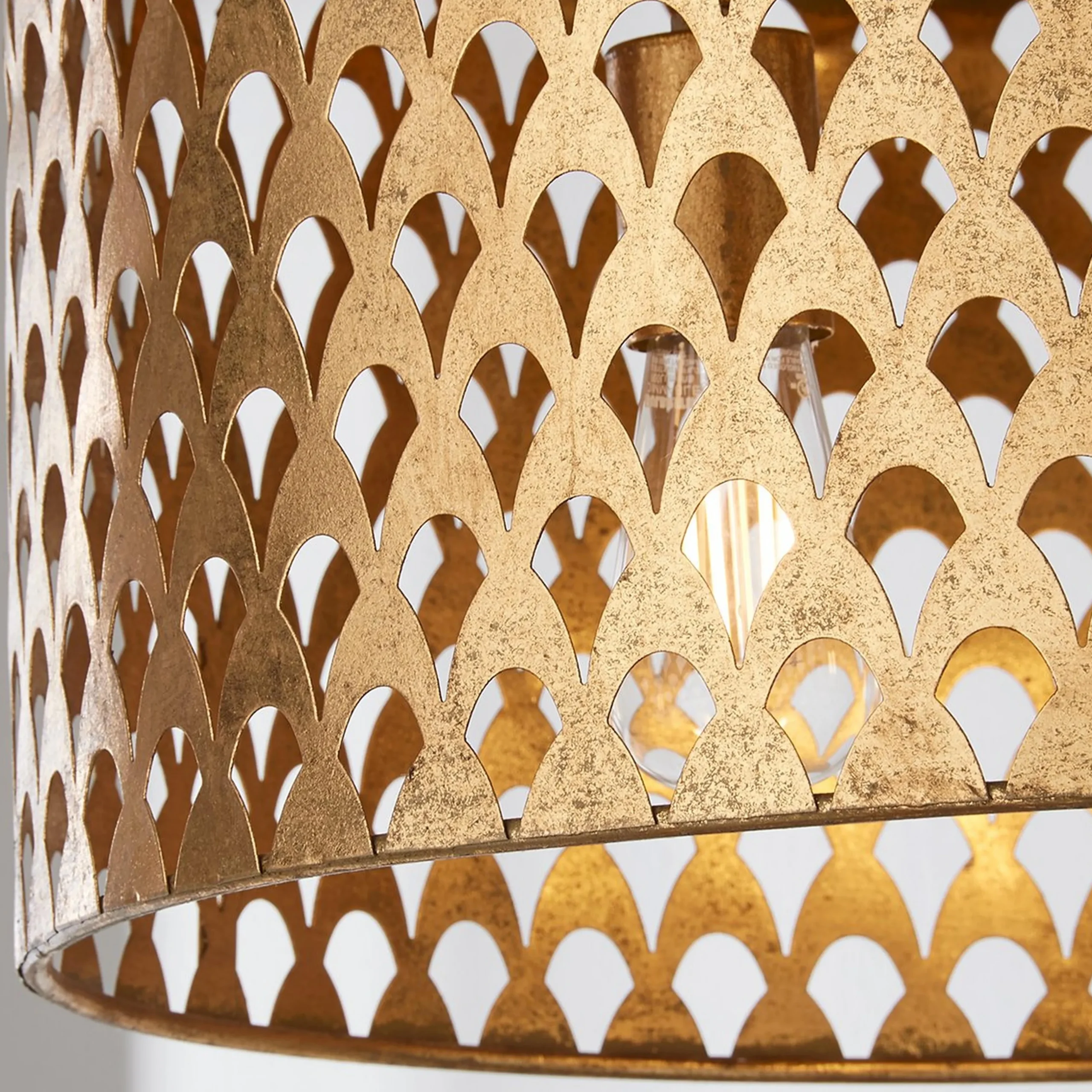 Fan Screen Metal Pendant
