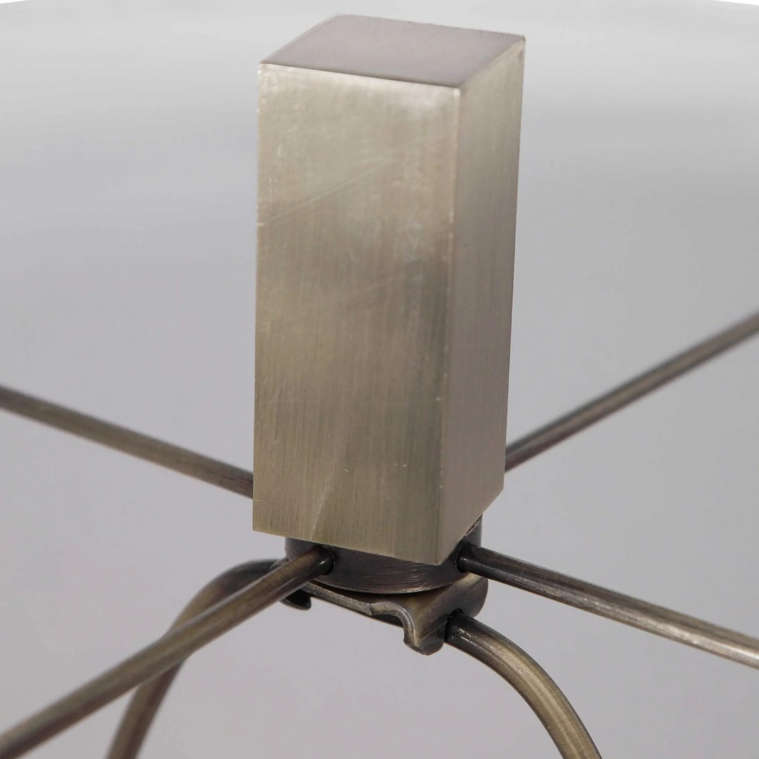 Fleurir Table Lamp