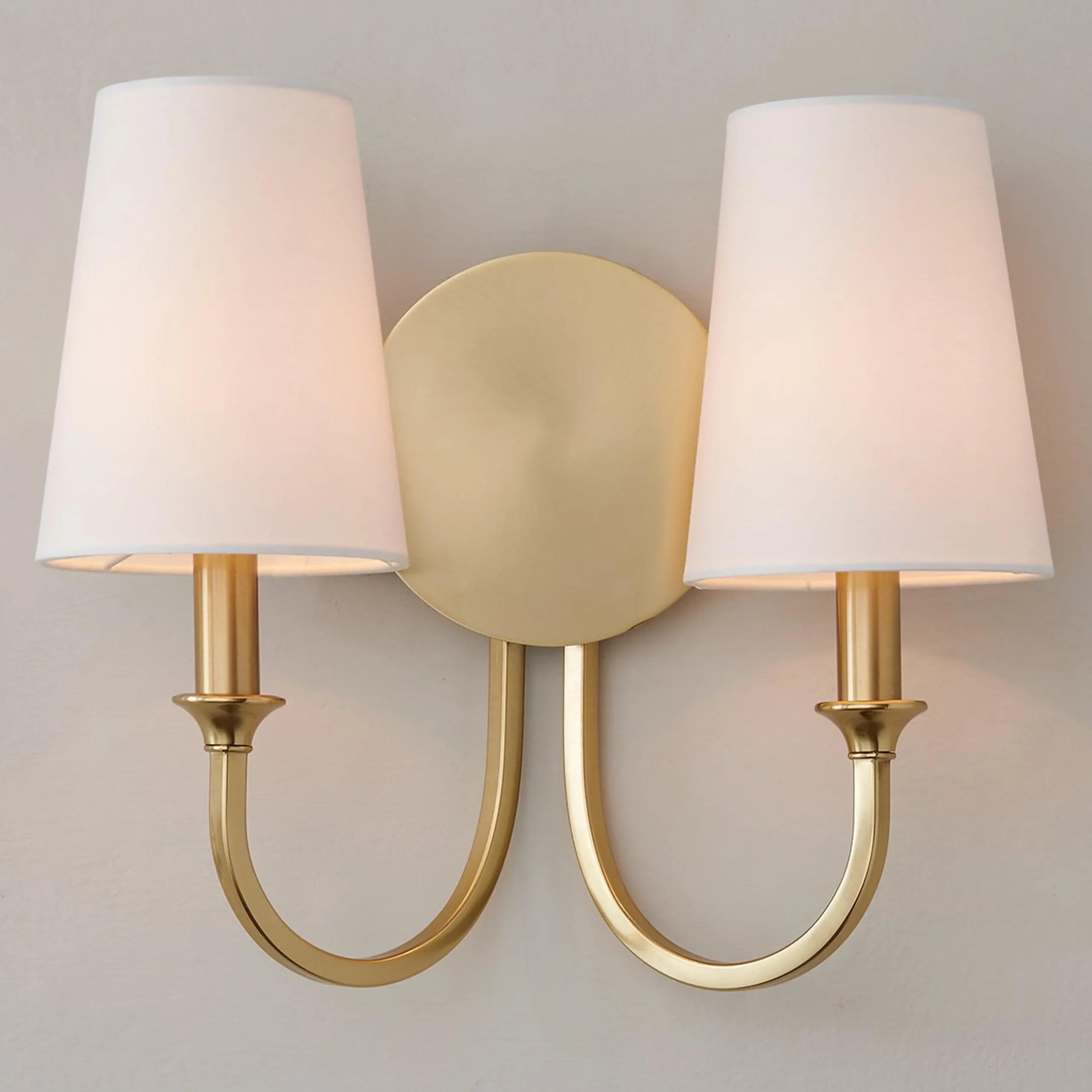 Gloriosa Double Sconce