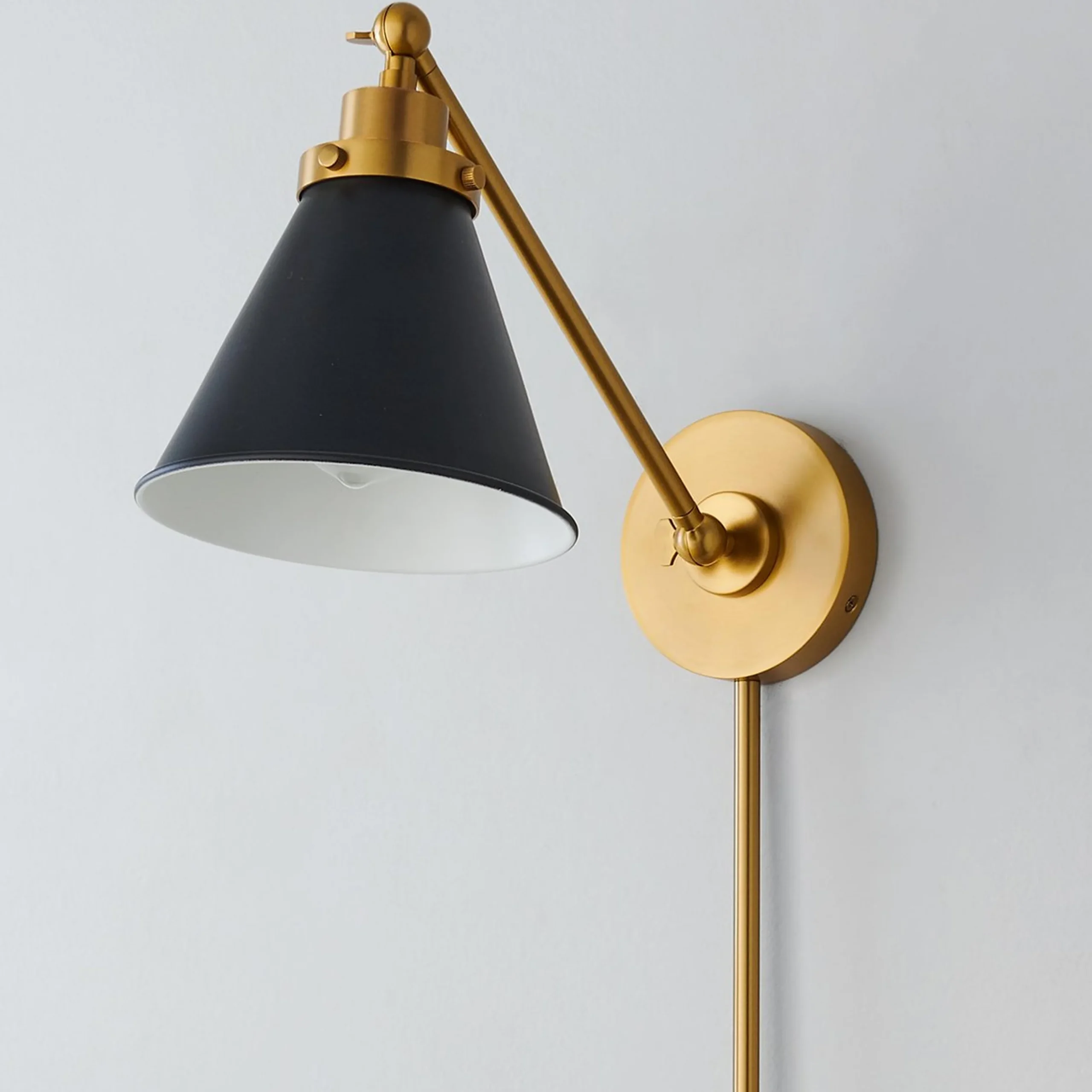Grandala Straight Swing Arm