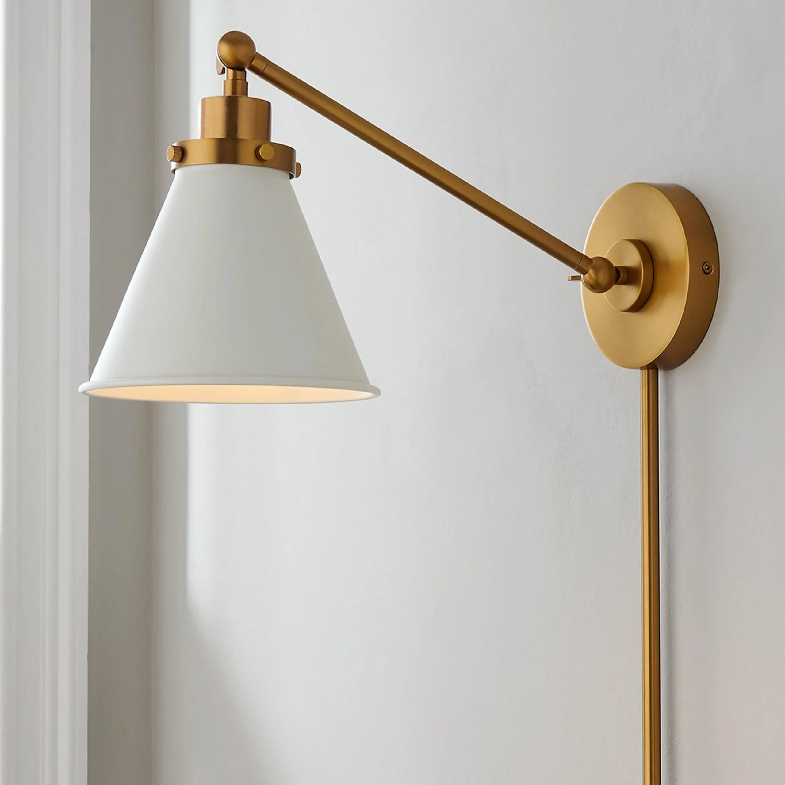 Grandala Straight Swing Arm