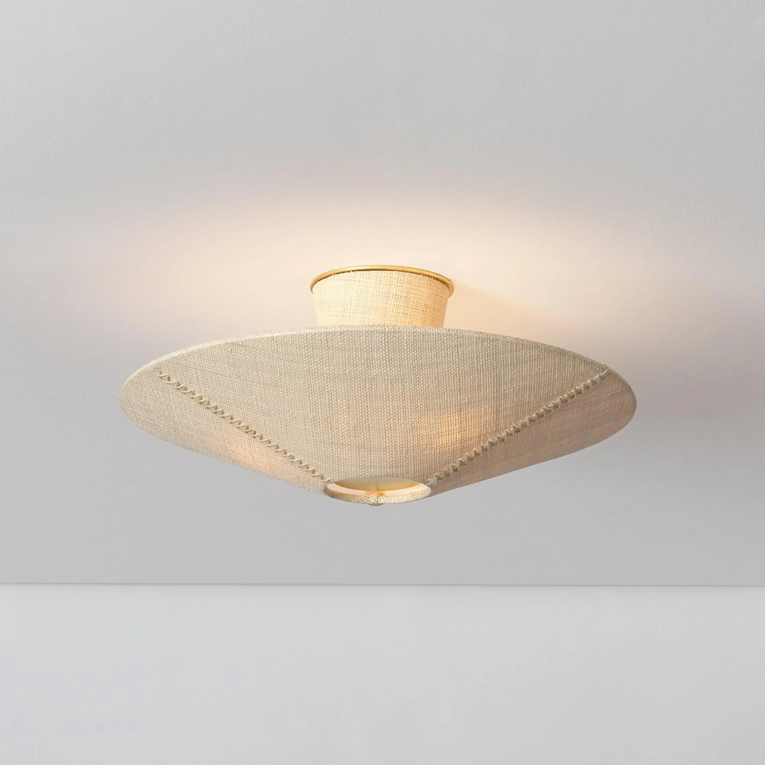 Gunita Ceiling Light