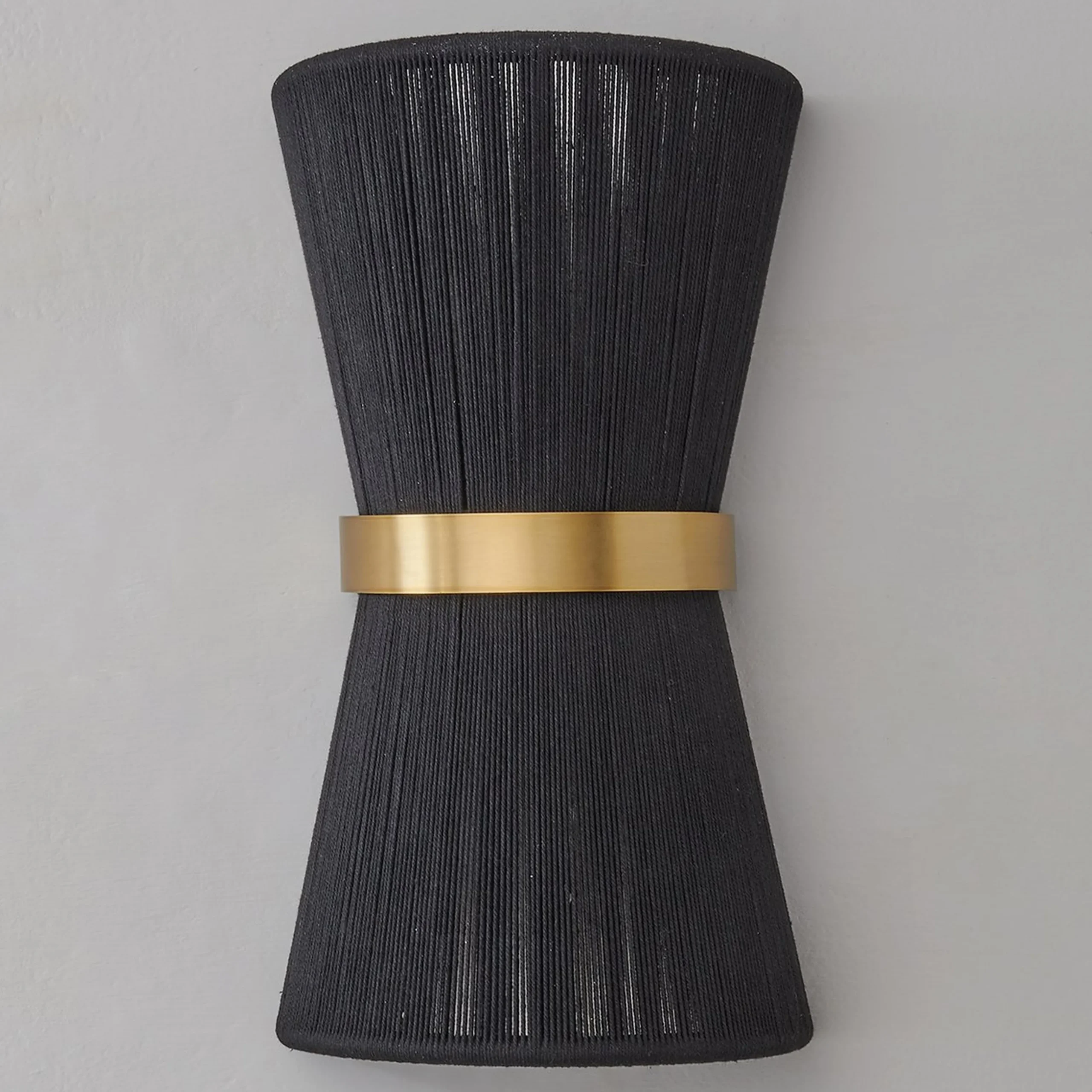 Halia Sconce