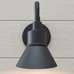 Hunter Outdoor Sconce - Small