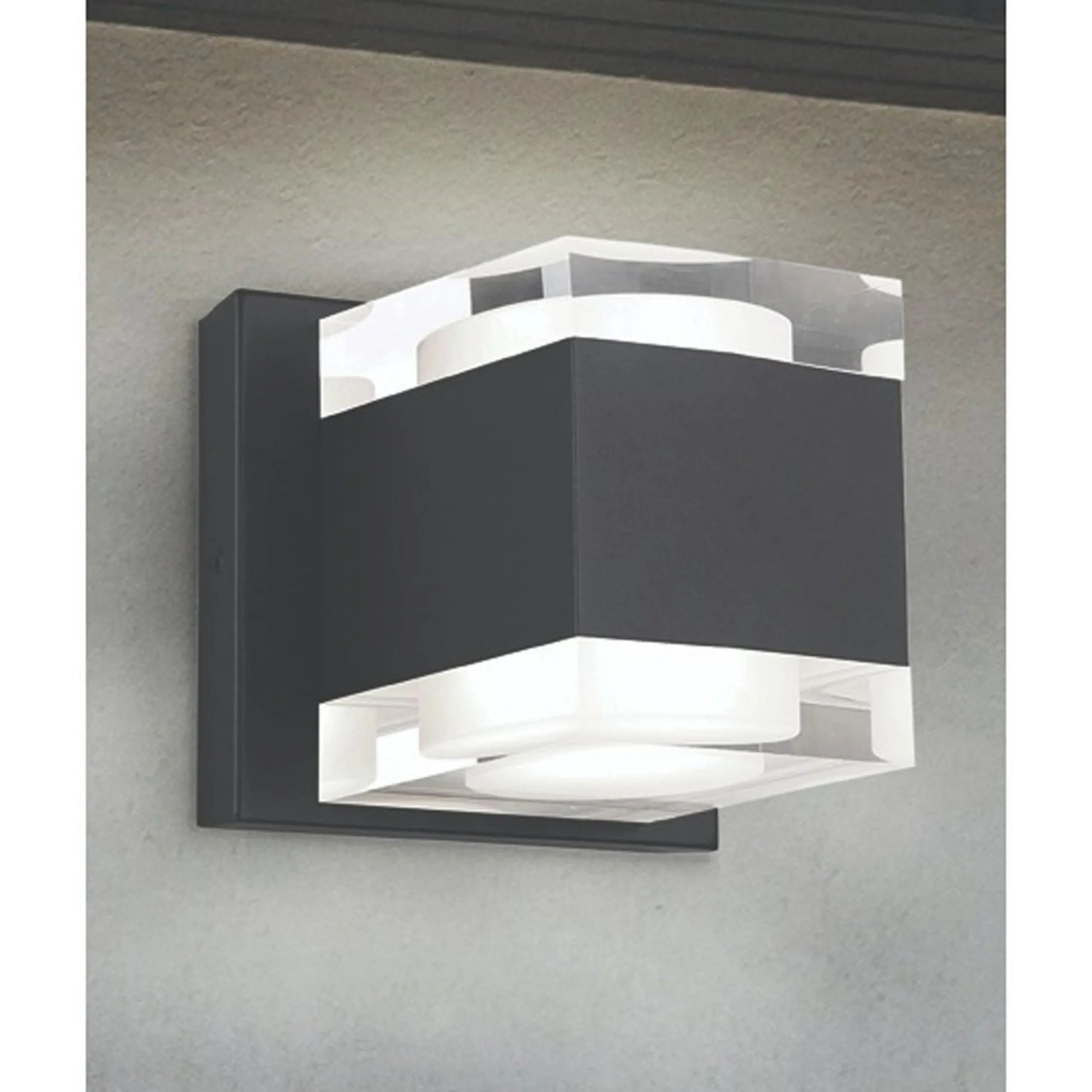 Ignatius LED Outdoor Sconce