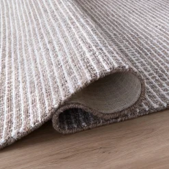 Janice Hand-Hooked Indoor/Outdoor Rug