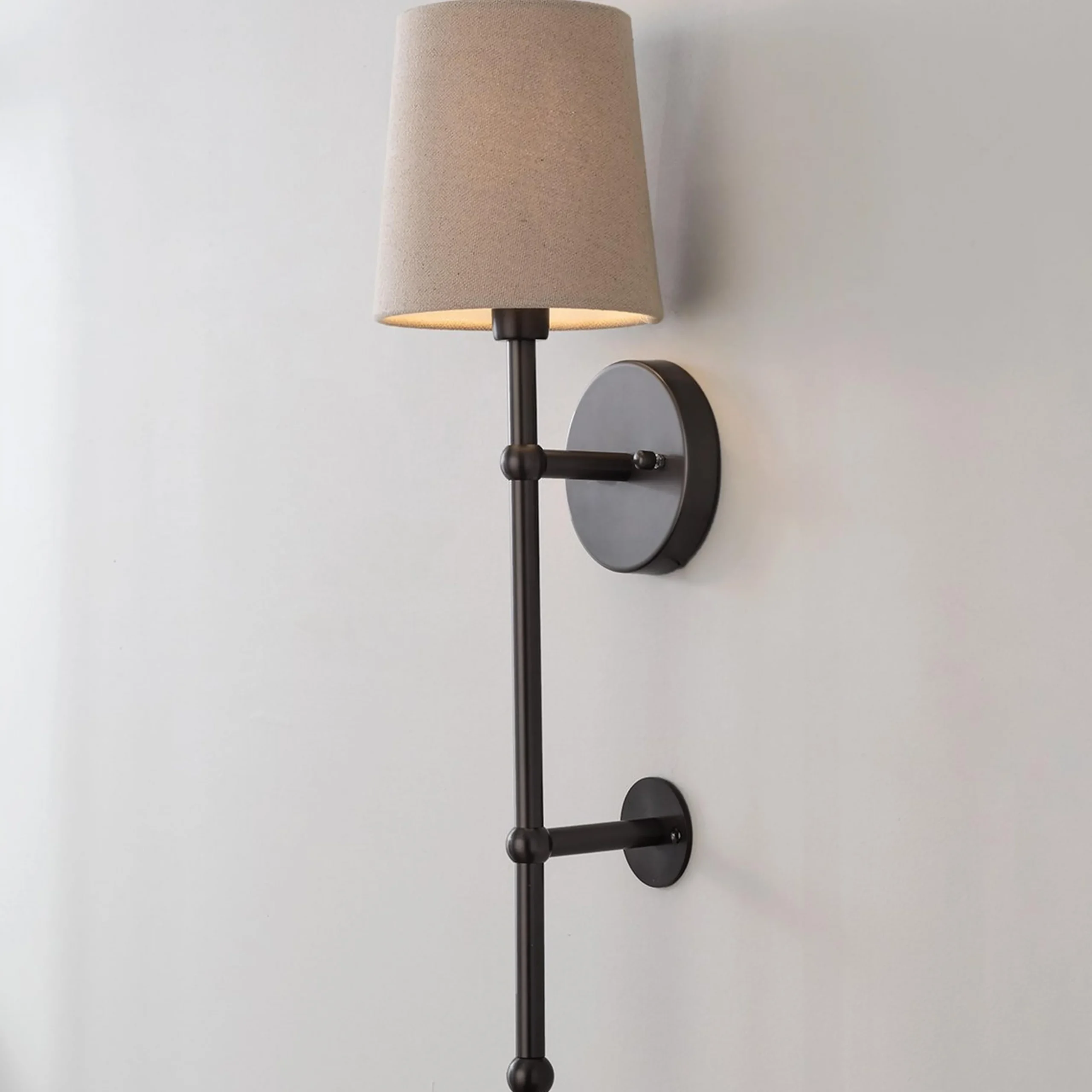 Lester Sconce