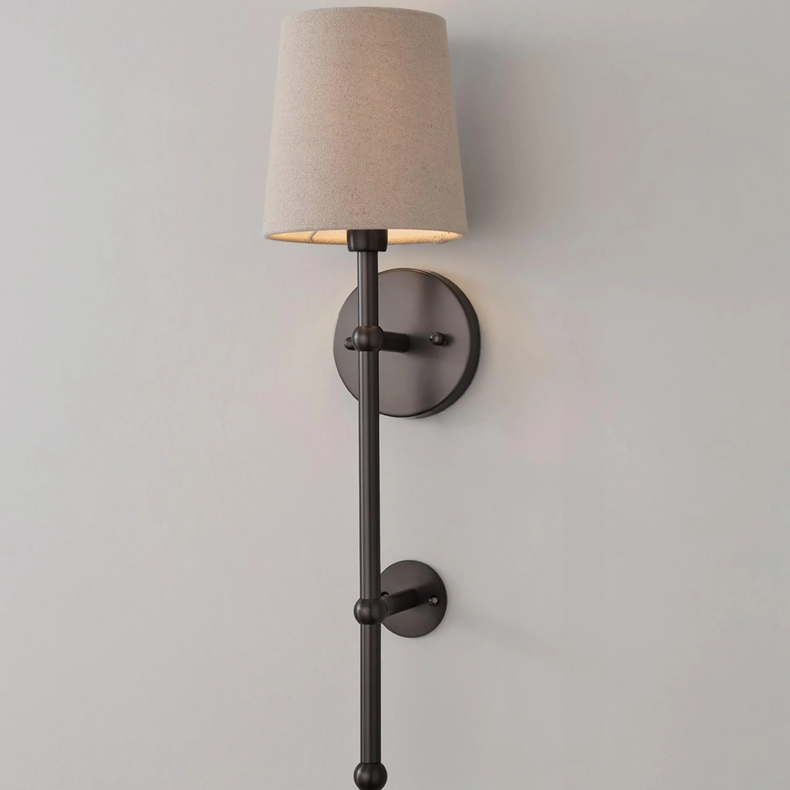 Lester Sconce