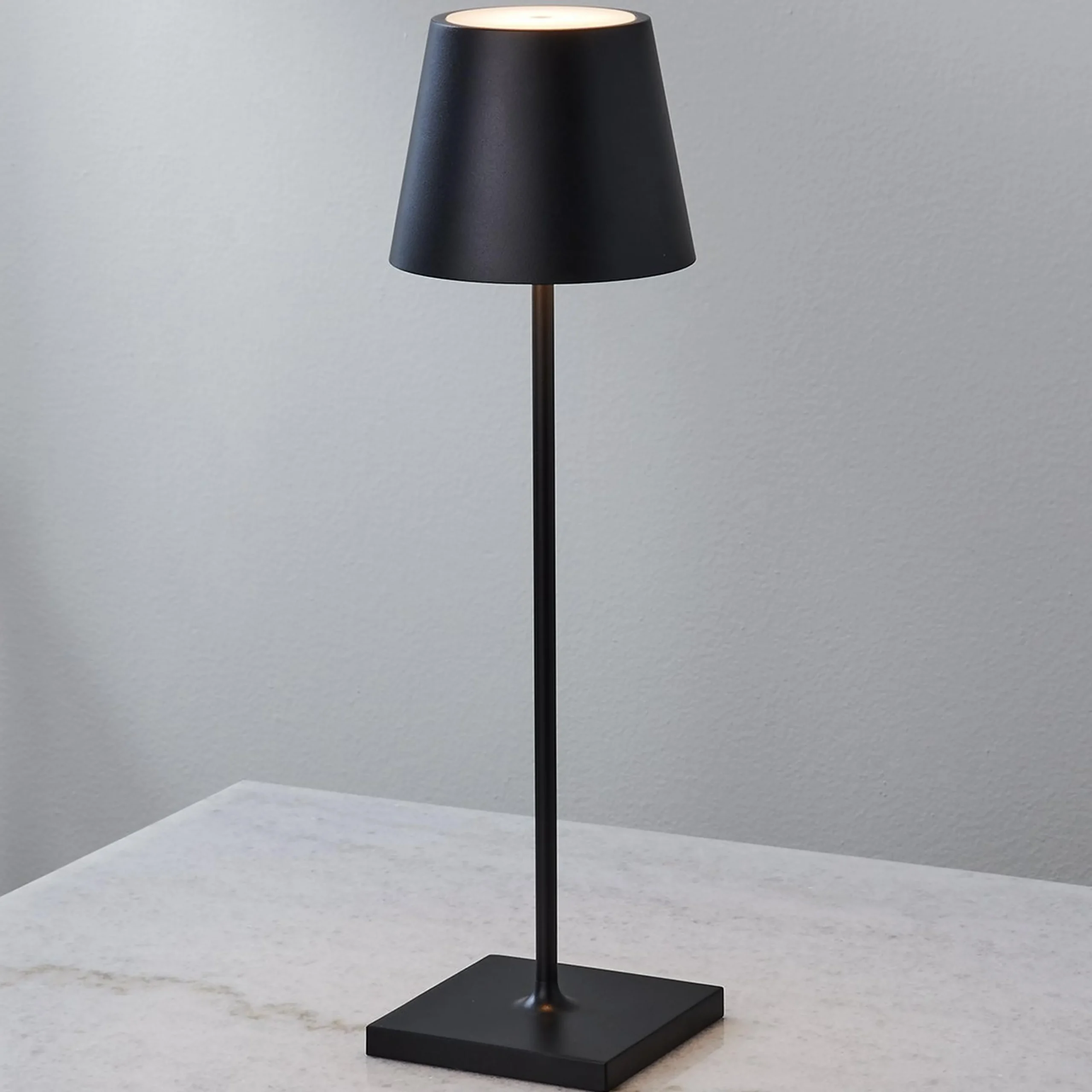 Lucy Cordless Table Lamp