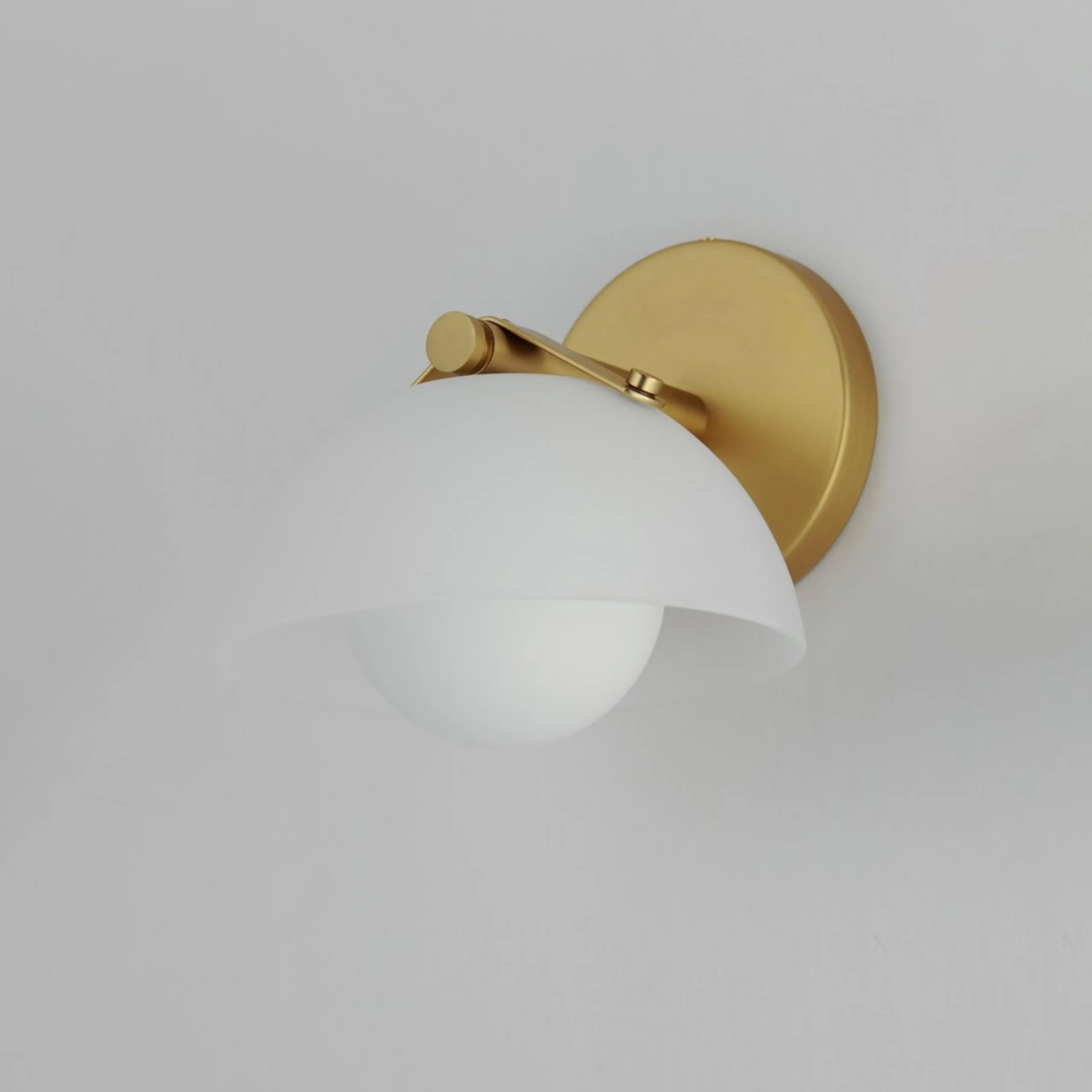 Marjani Bath Sconce - Frosted
