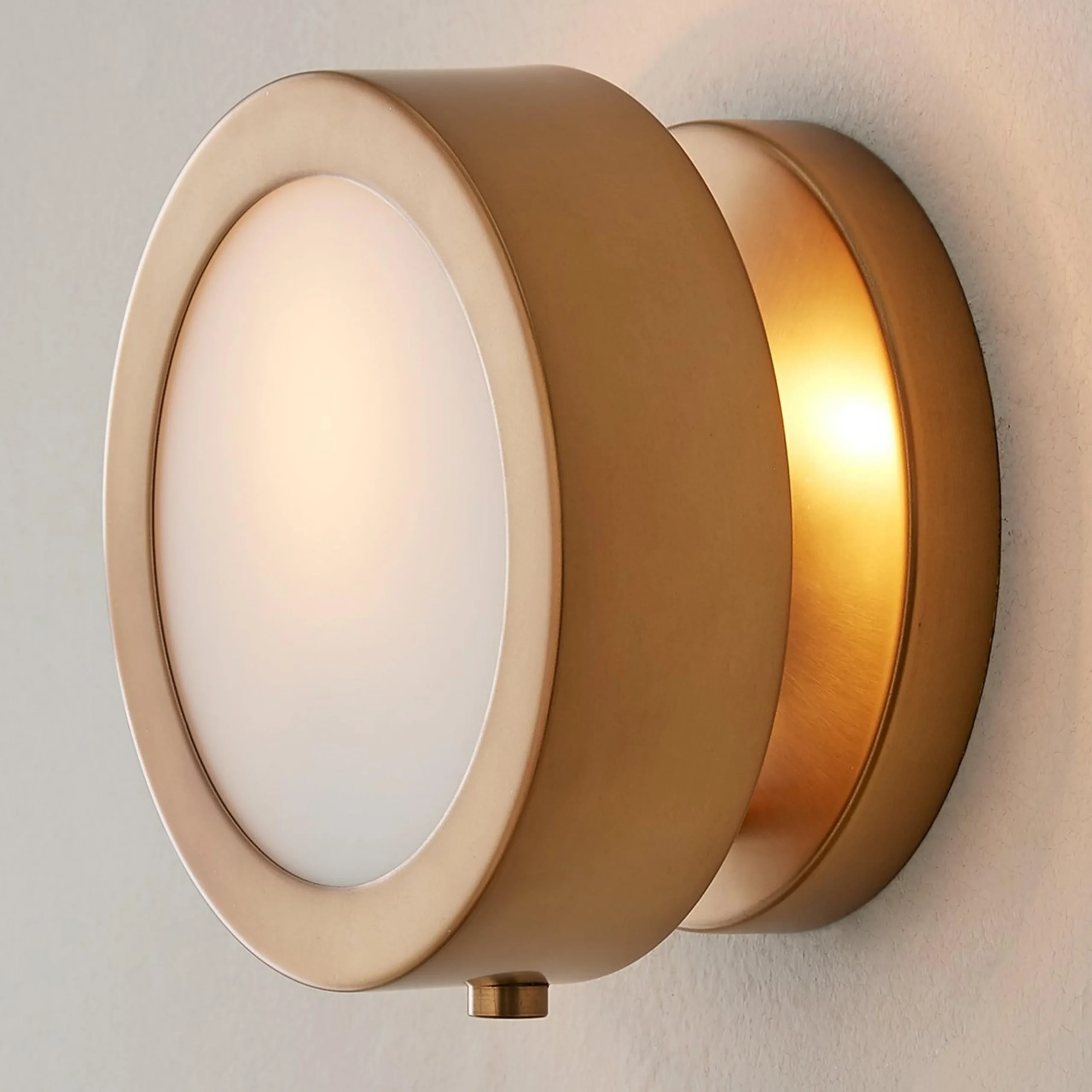 Midcentury Glow Lens Sconce