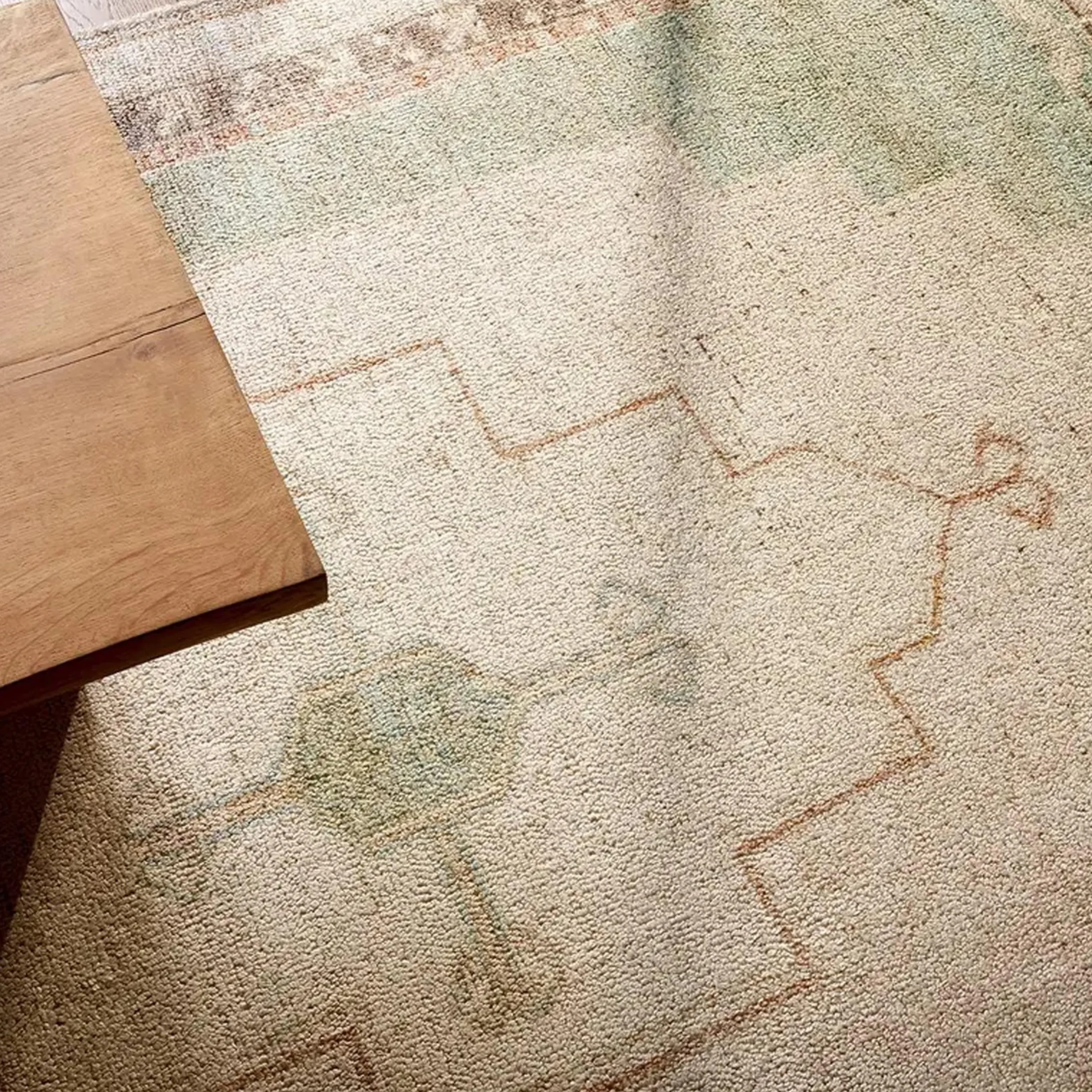 Mikkola Hand-Tufted Rug