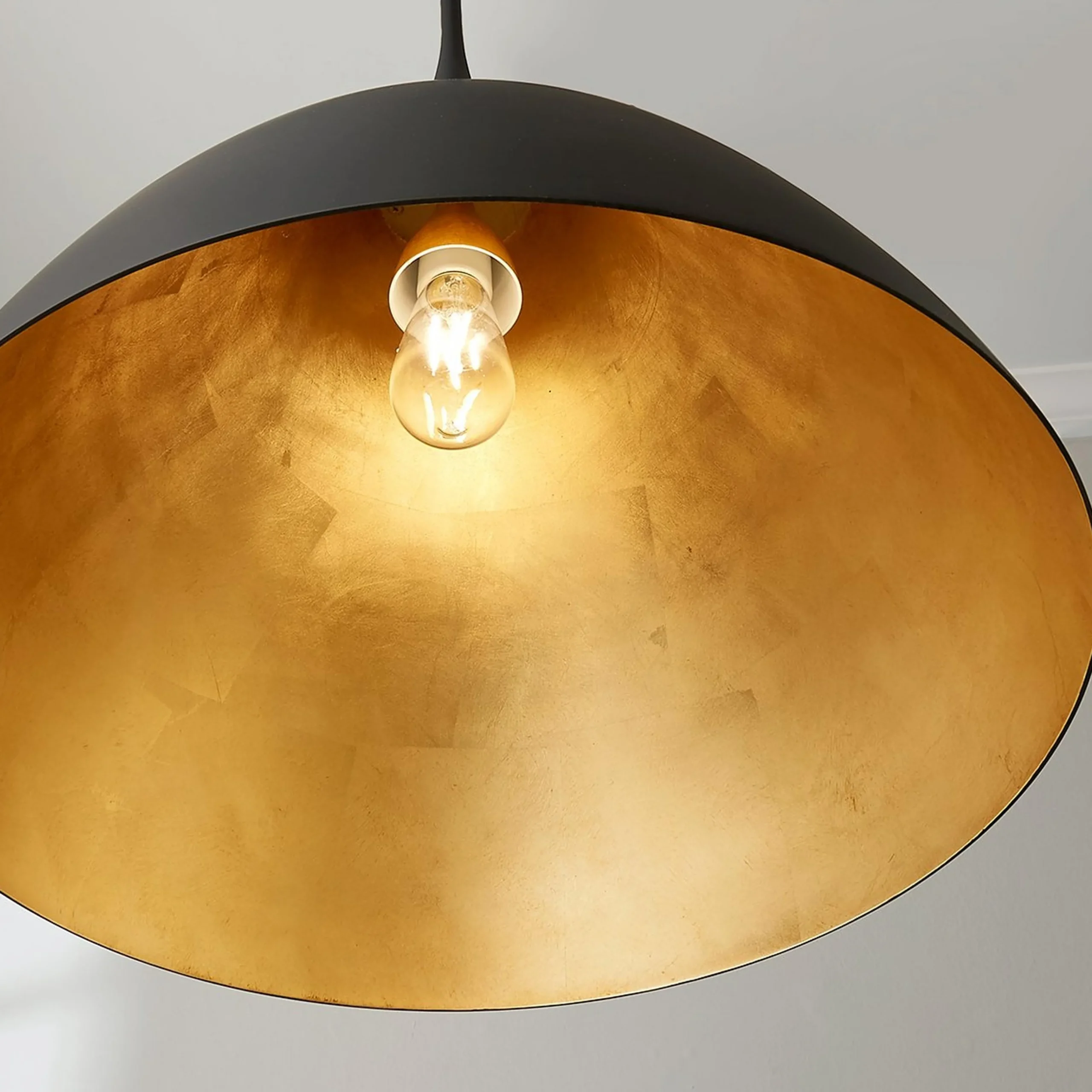 Modelesque Modern Pendant - Medium
