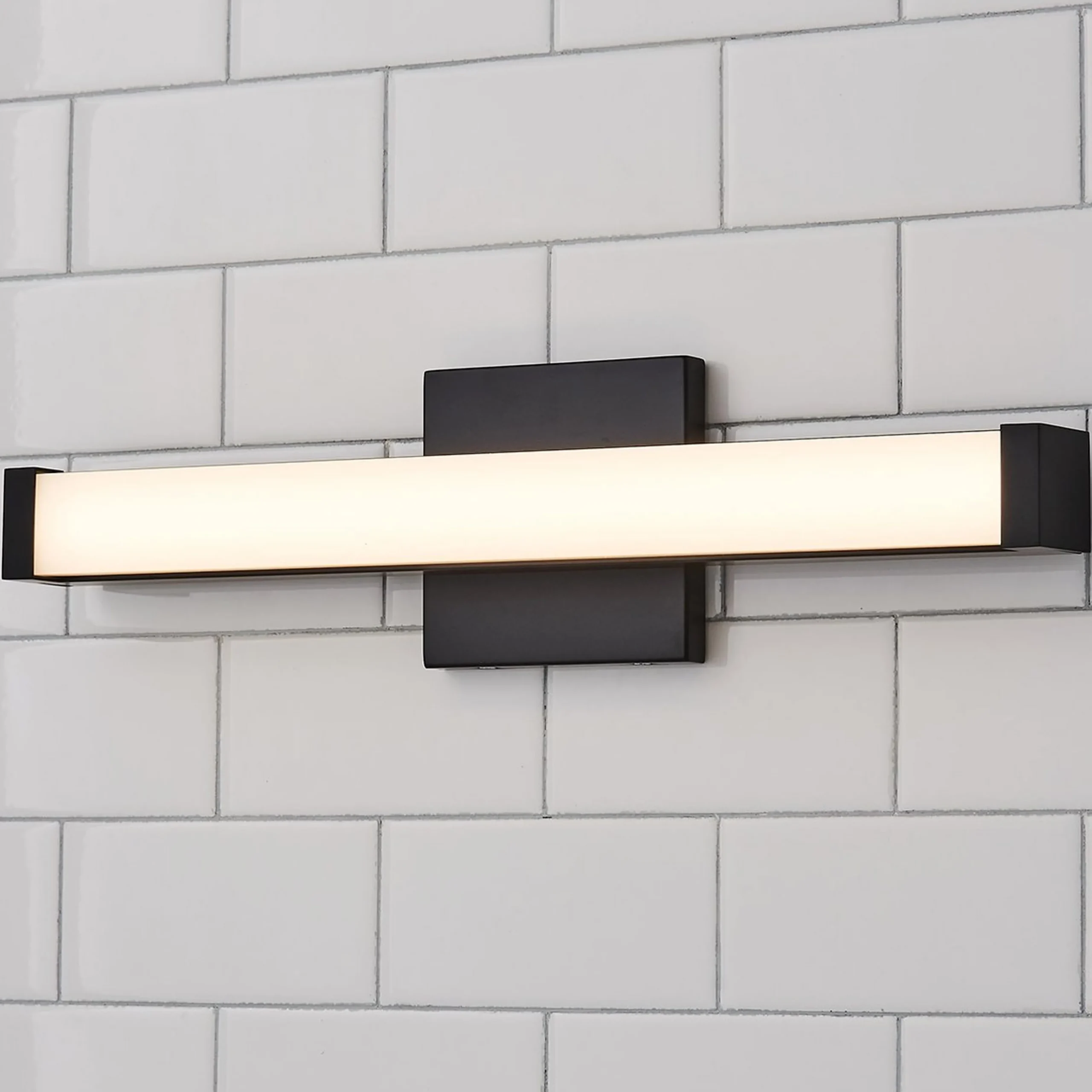 Modern Bar Vanity Light - 18"