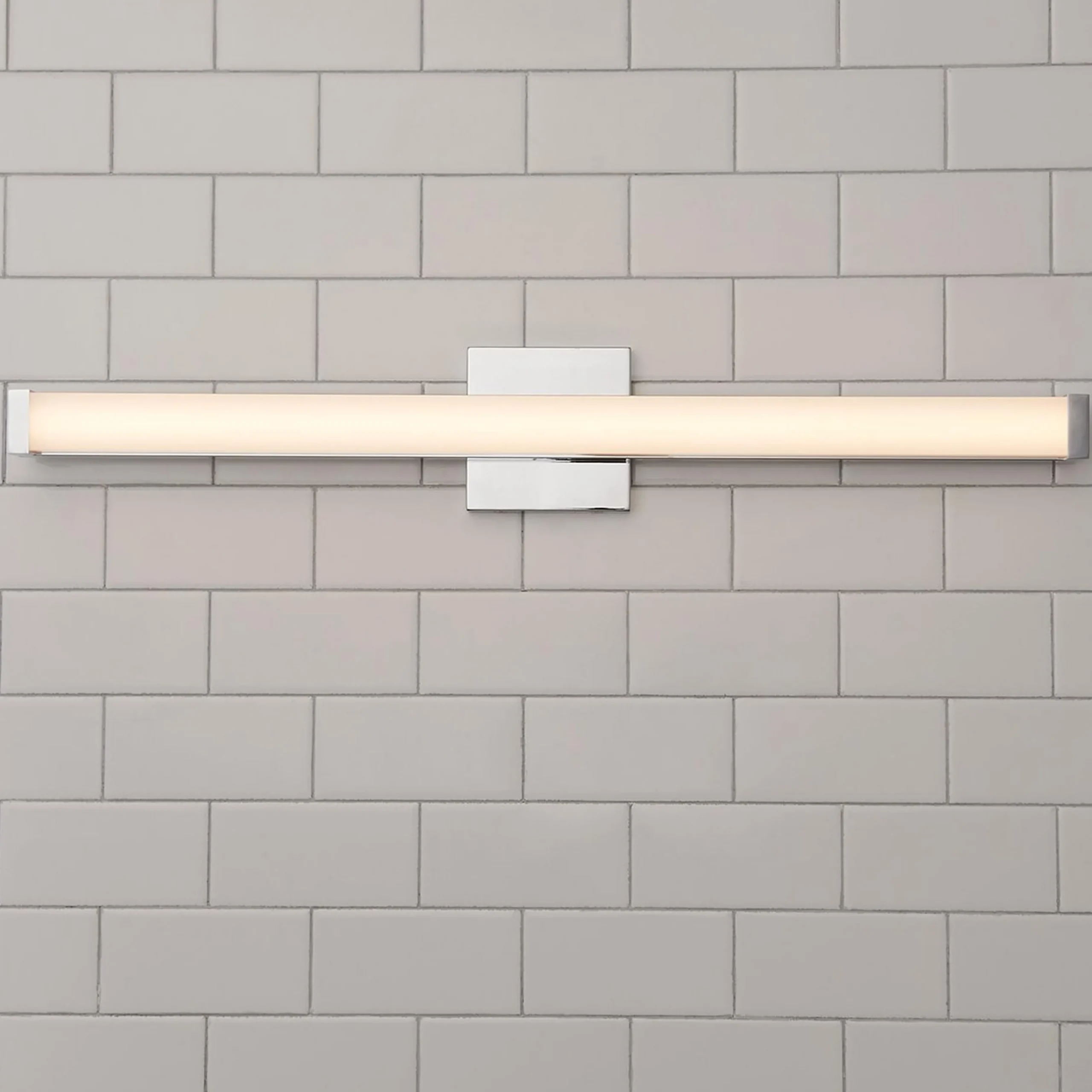 Modern Bar Vanity Light - 24"