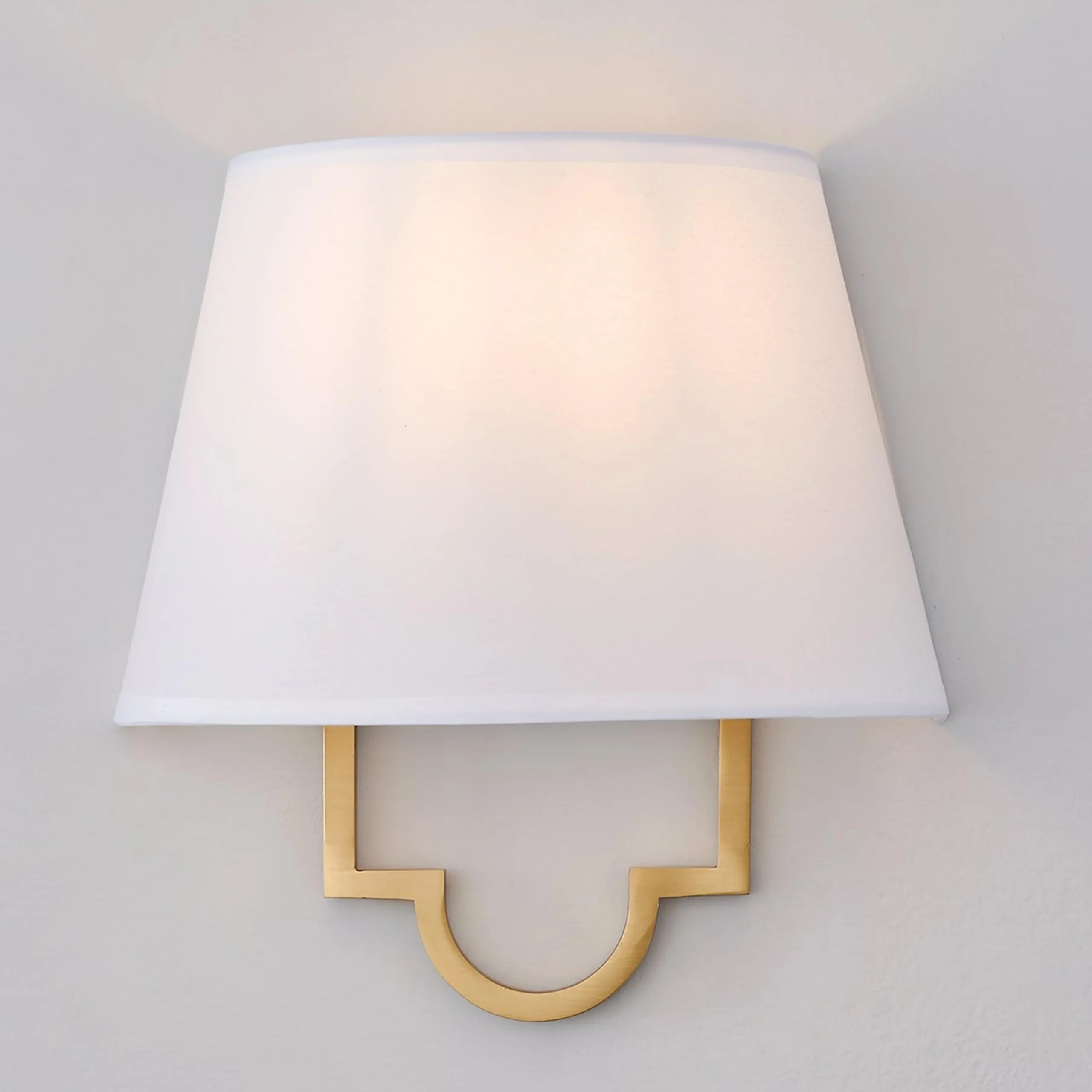 Modern Classic Wall Sconce