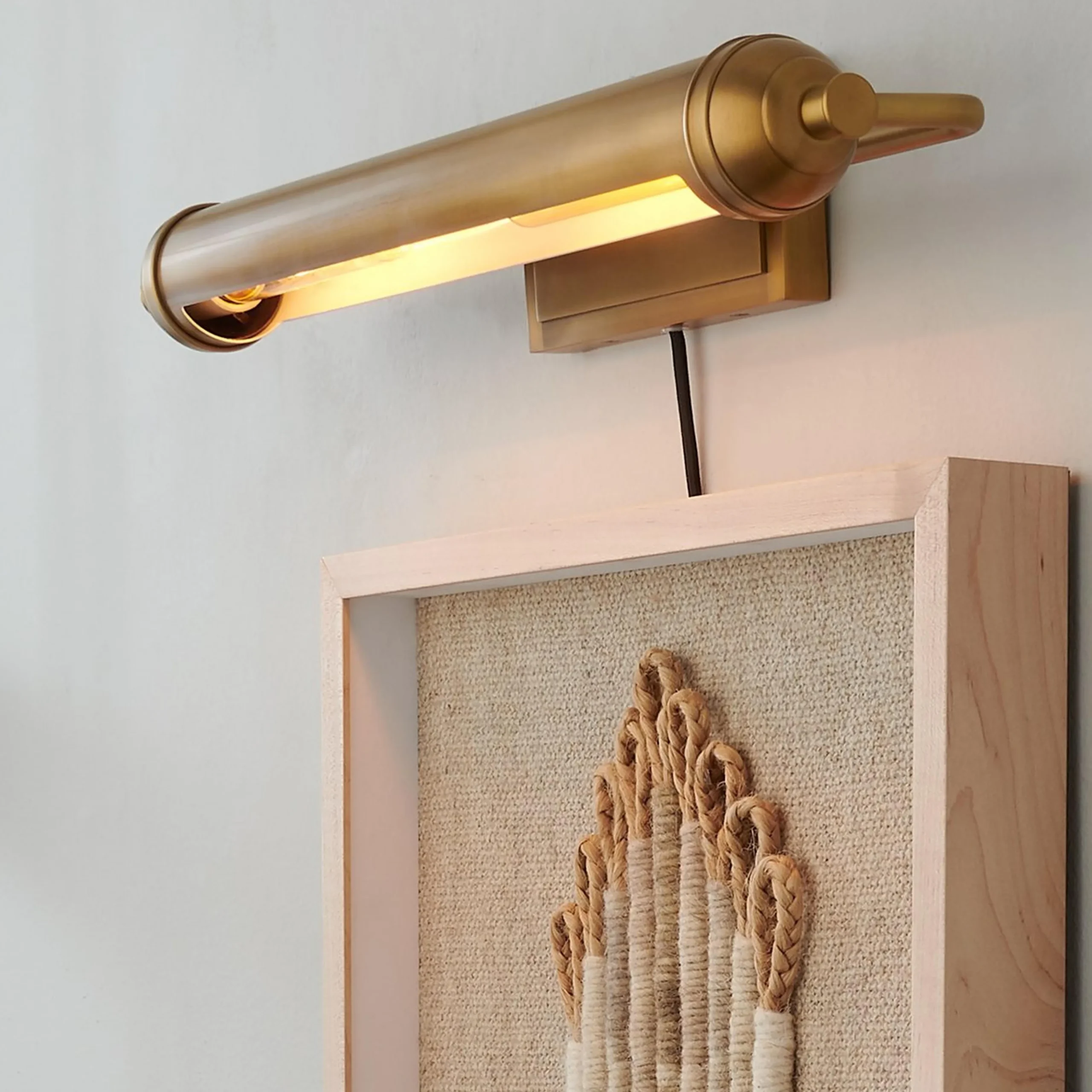 Modern Colonial Picture Light - Large