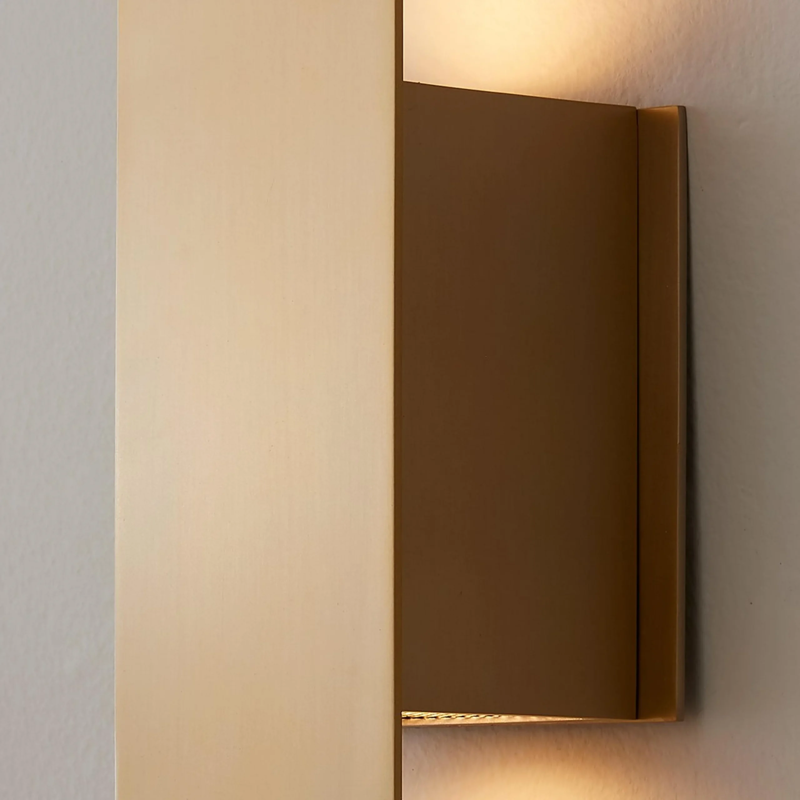 Modern Shielded Sconce