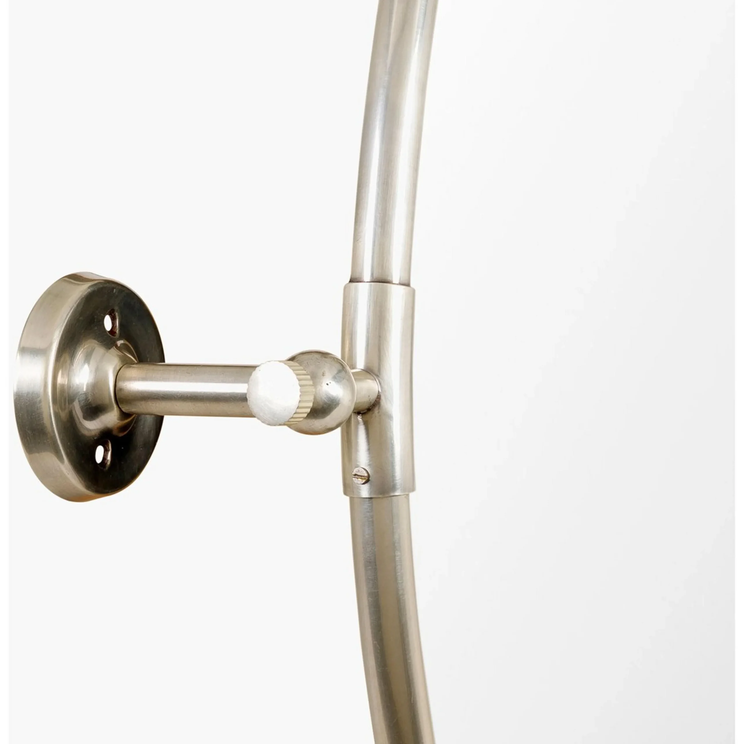 Mooreland Round Tilt Mirror
