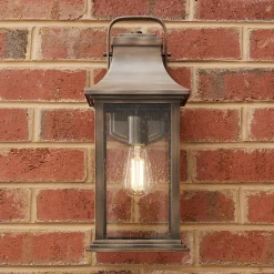 New Hampshire Outdoor Sconce - Large