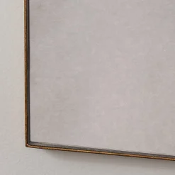 Nico Mirror
