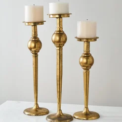 Oreicha Candle Holders